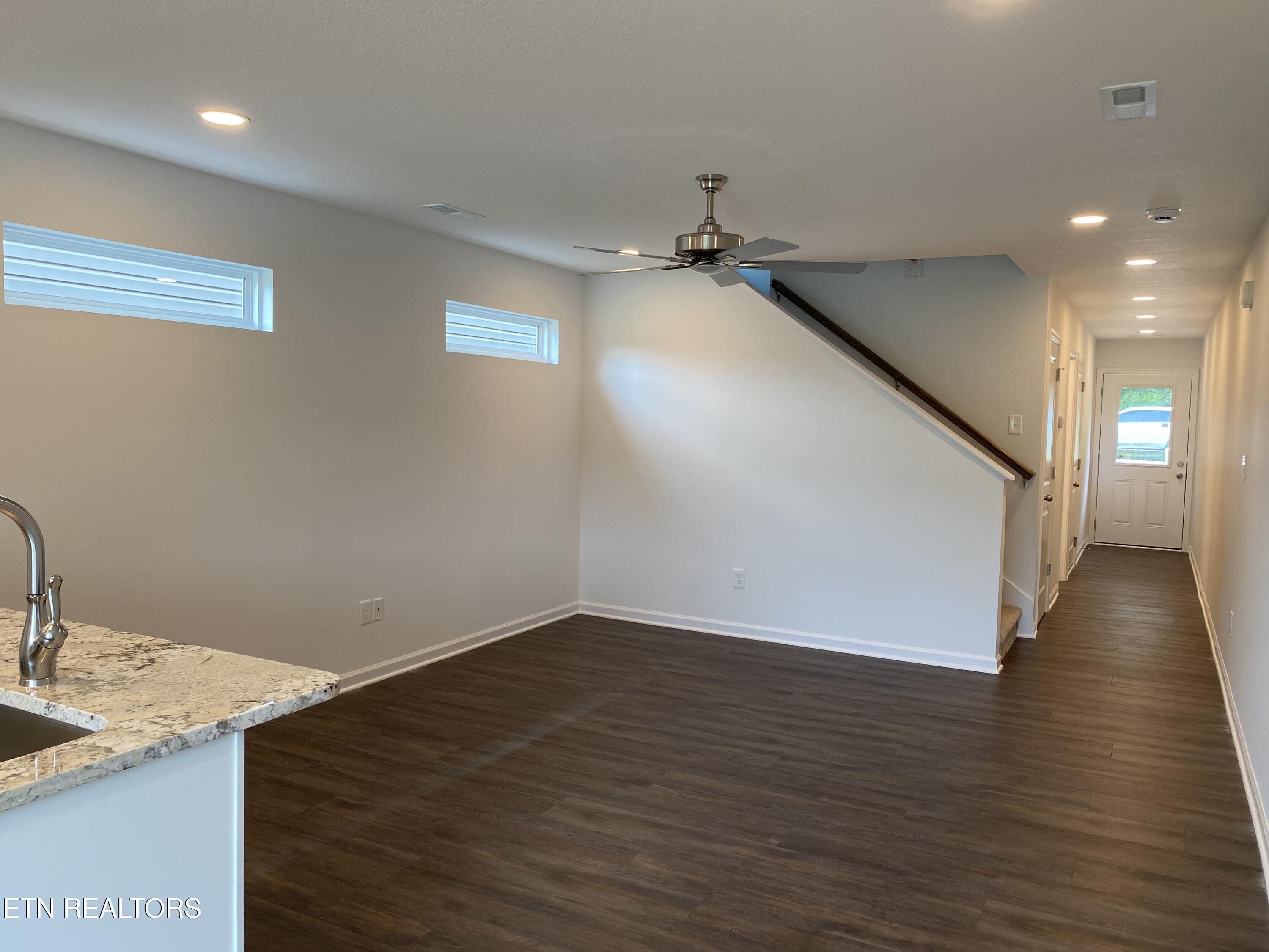 6748 Water Lilly Way Knoxville TN 37918