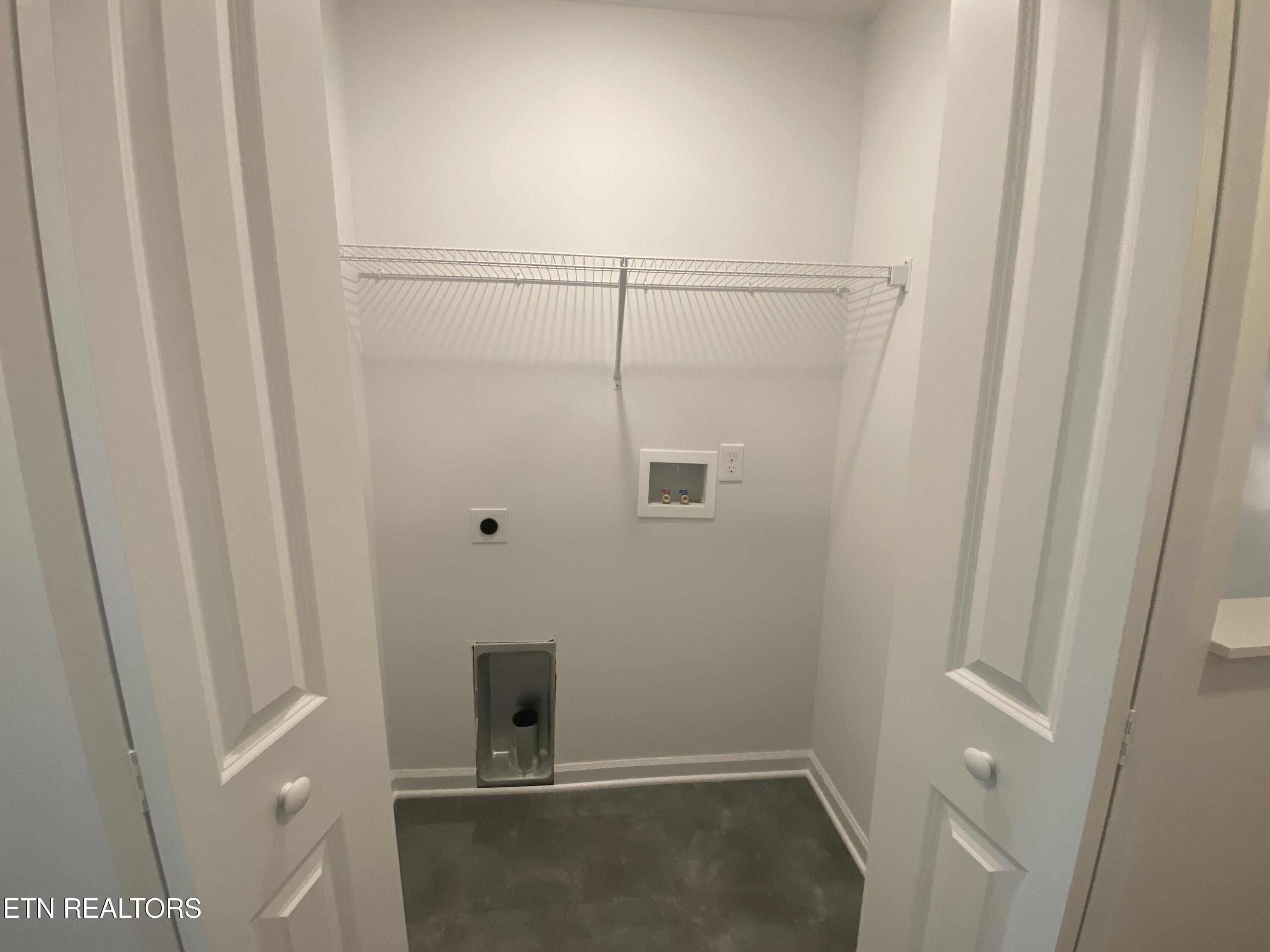 6748 Water Lilly Way Knoxville TN 37918