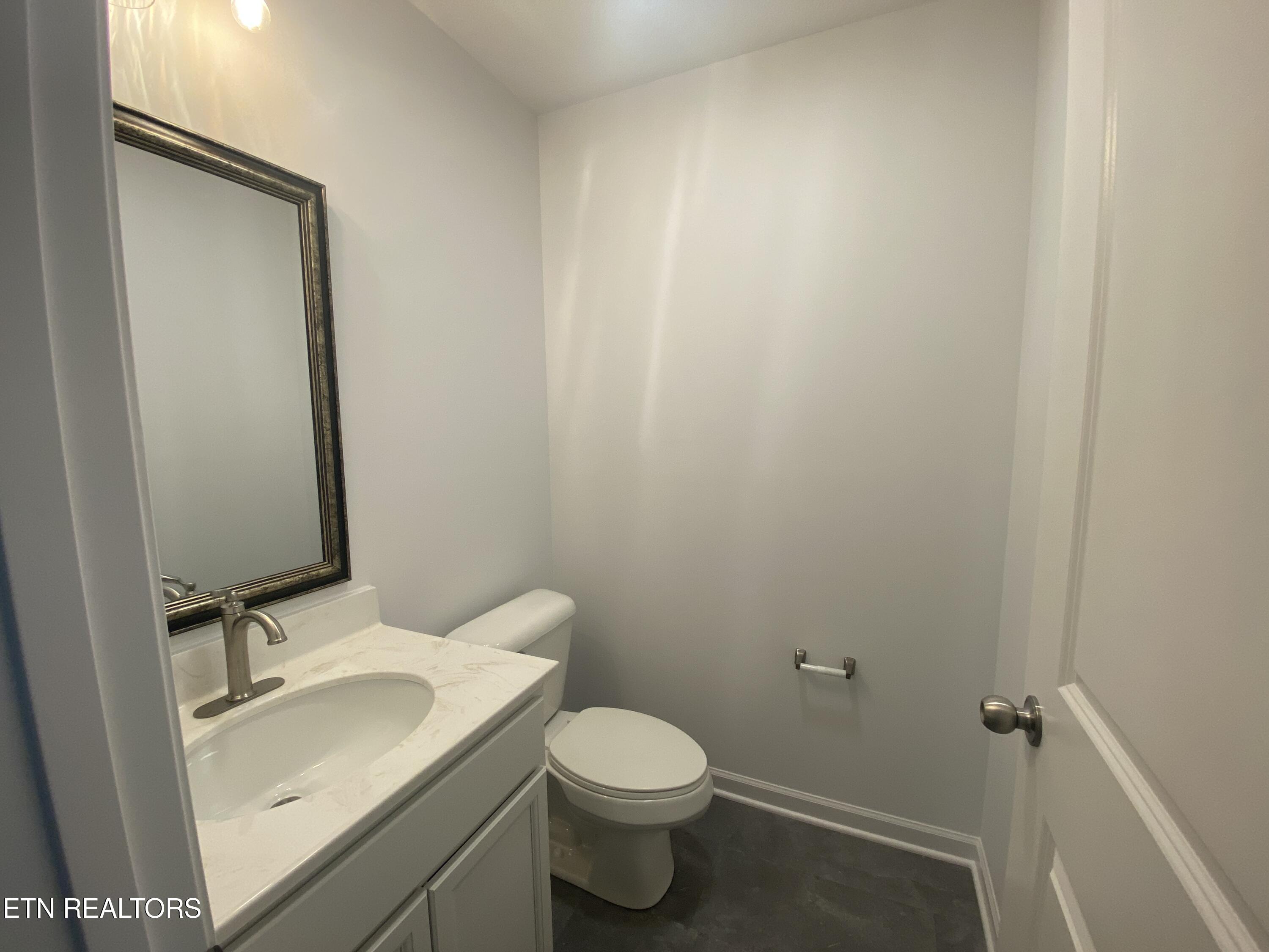 6748 Water Lilly Way Knoxville TN 37918