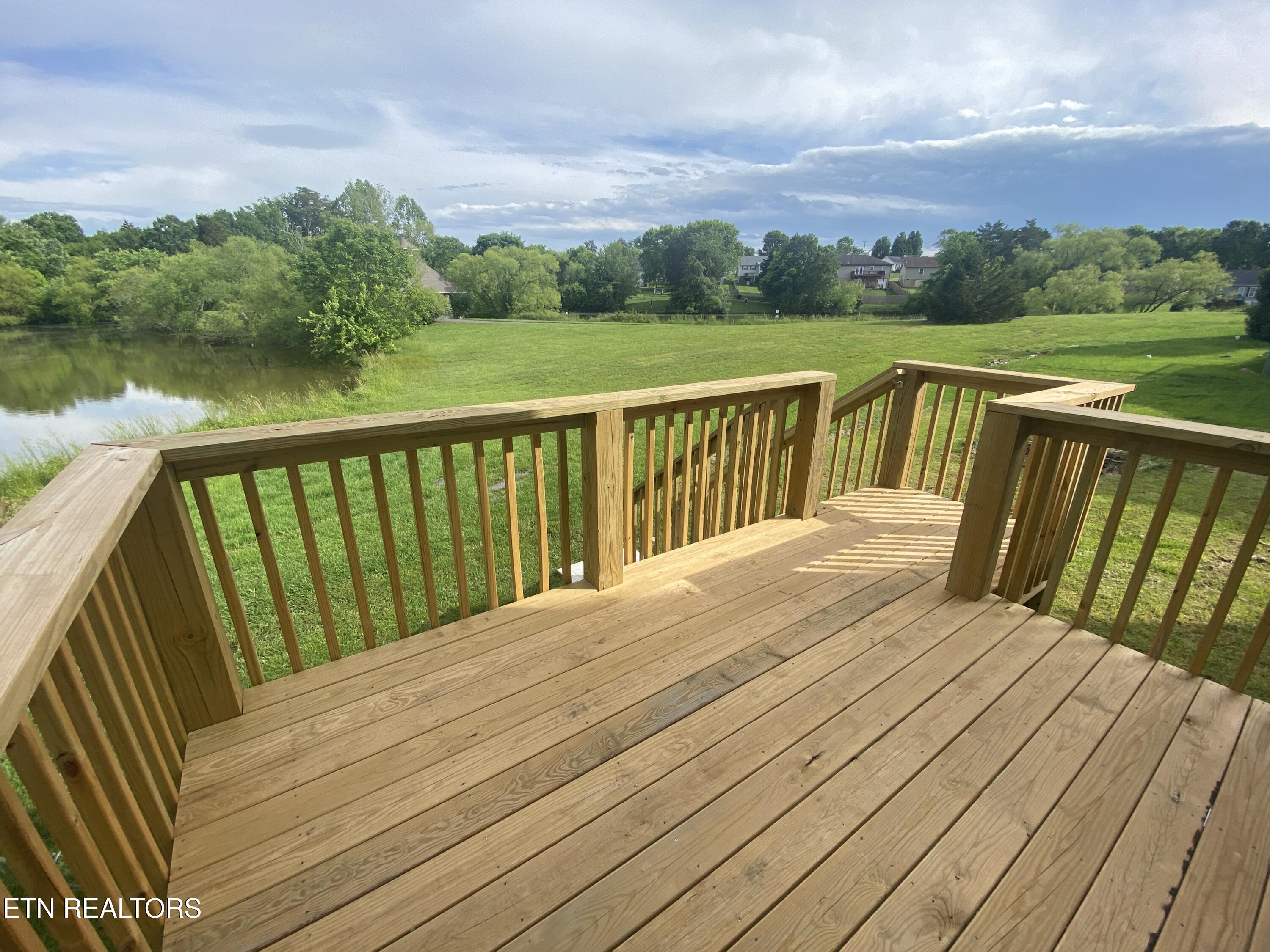 6748 Water Lilly Way Knoxville TN 37918