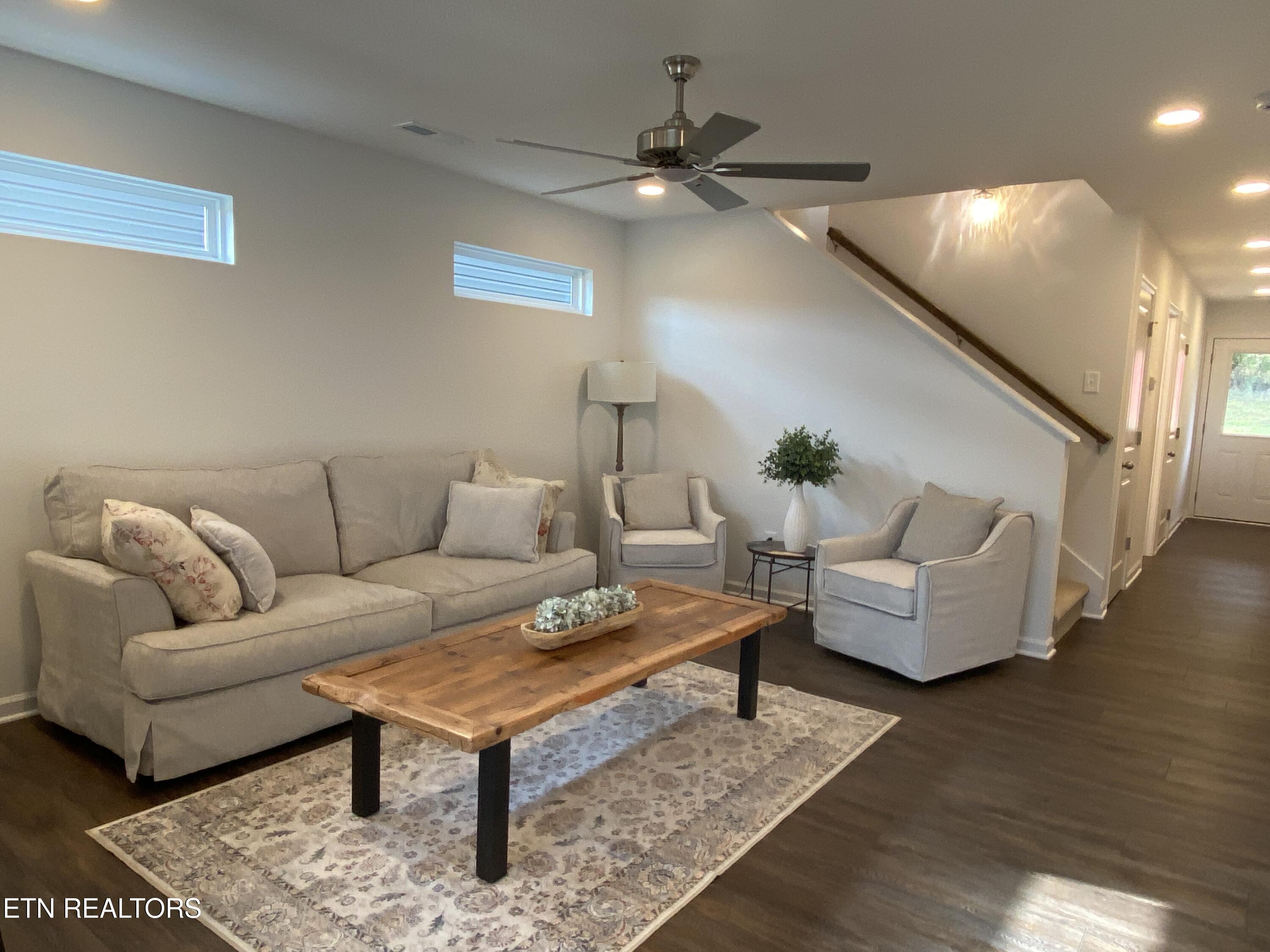 6748 Water Lilly Way Knoxville TN 37918