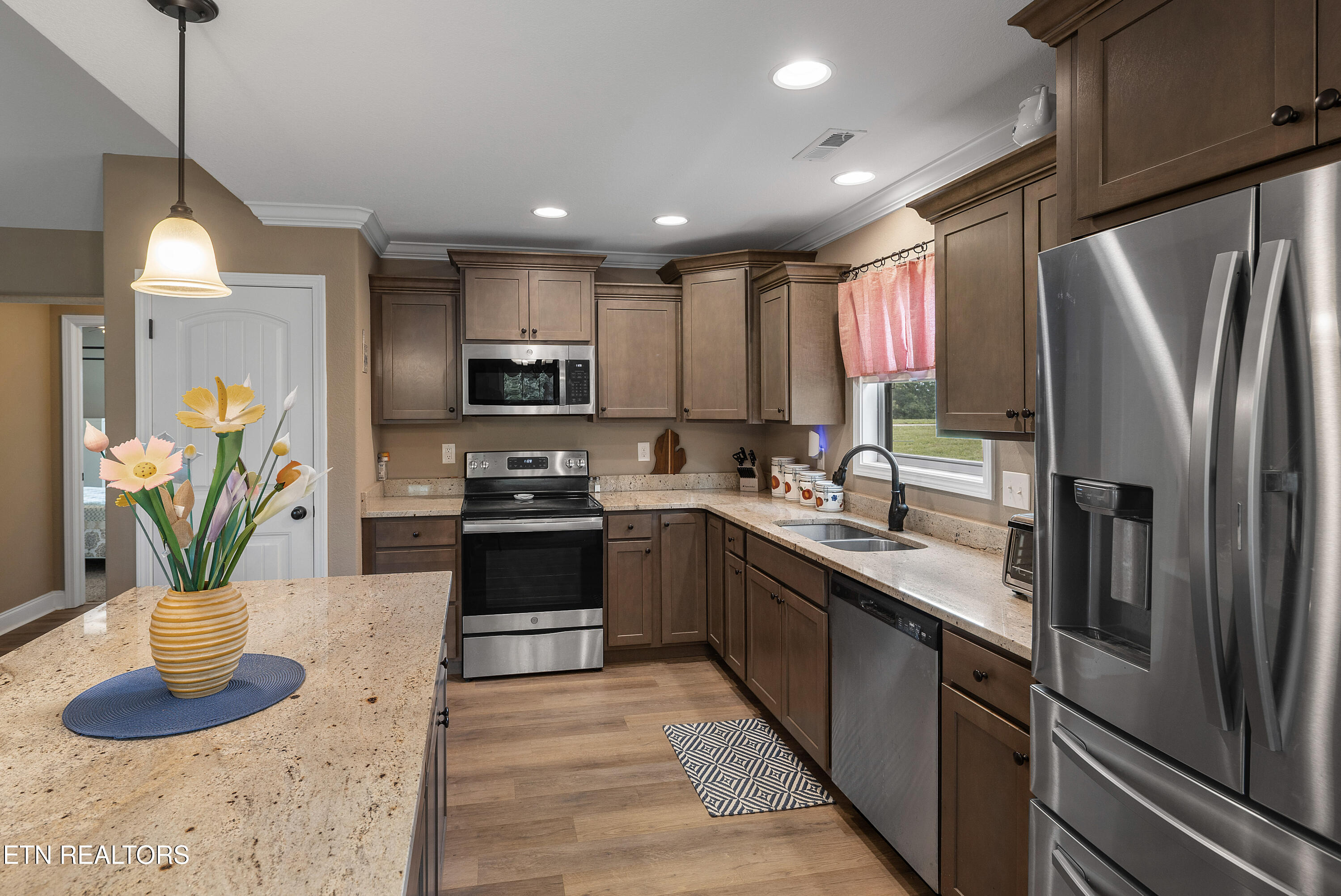 1502 Sally View Drive Friendsville TN 37737
