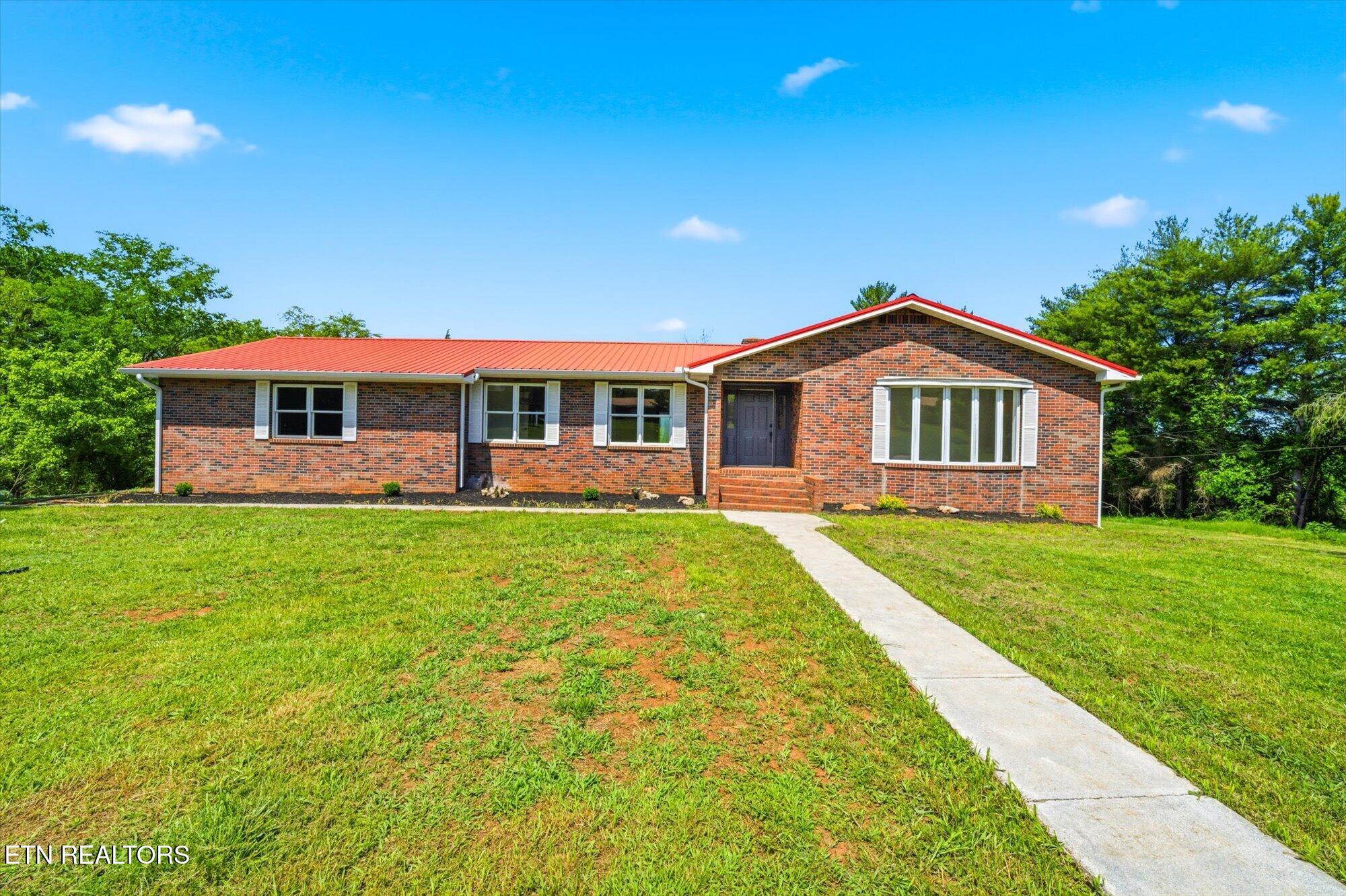 1044 Old Lee Highway Philadelphia TN 37846