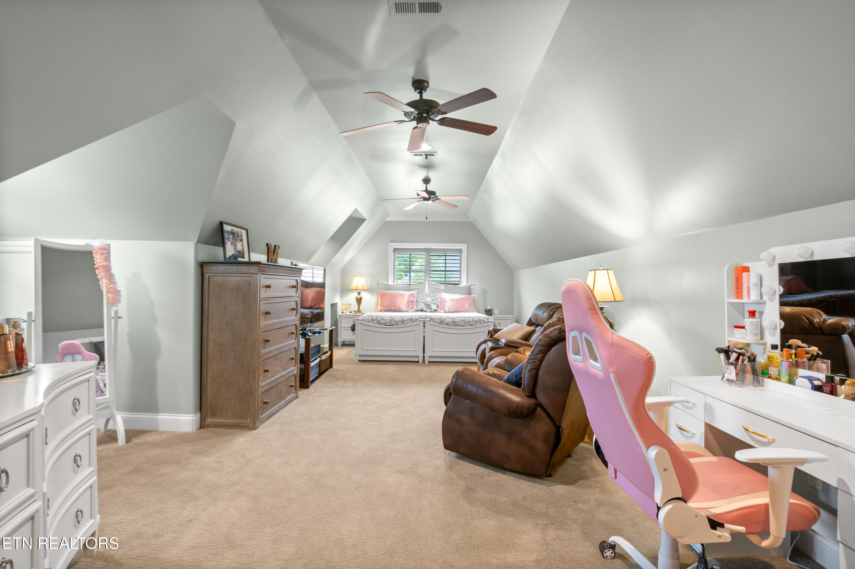 759 Indian Mountain Road Jellico TN 37762