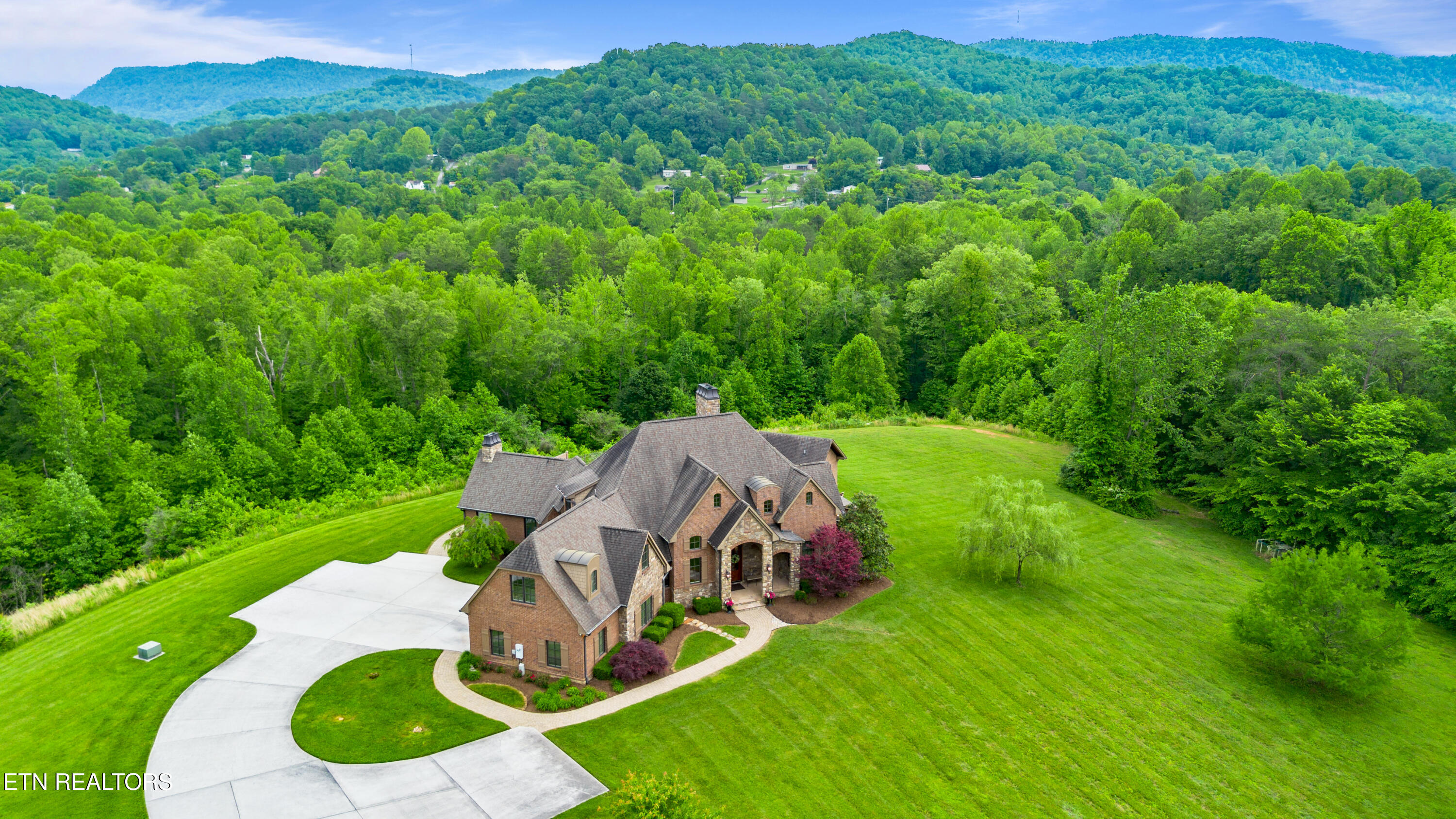 759 Indian Mountain Road Jellico TN 37762