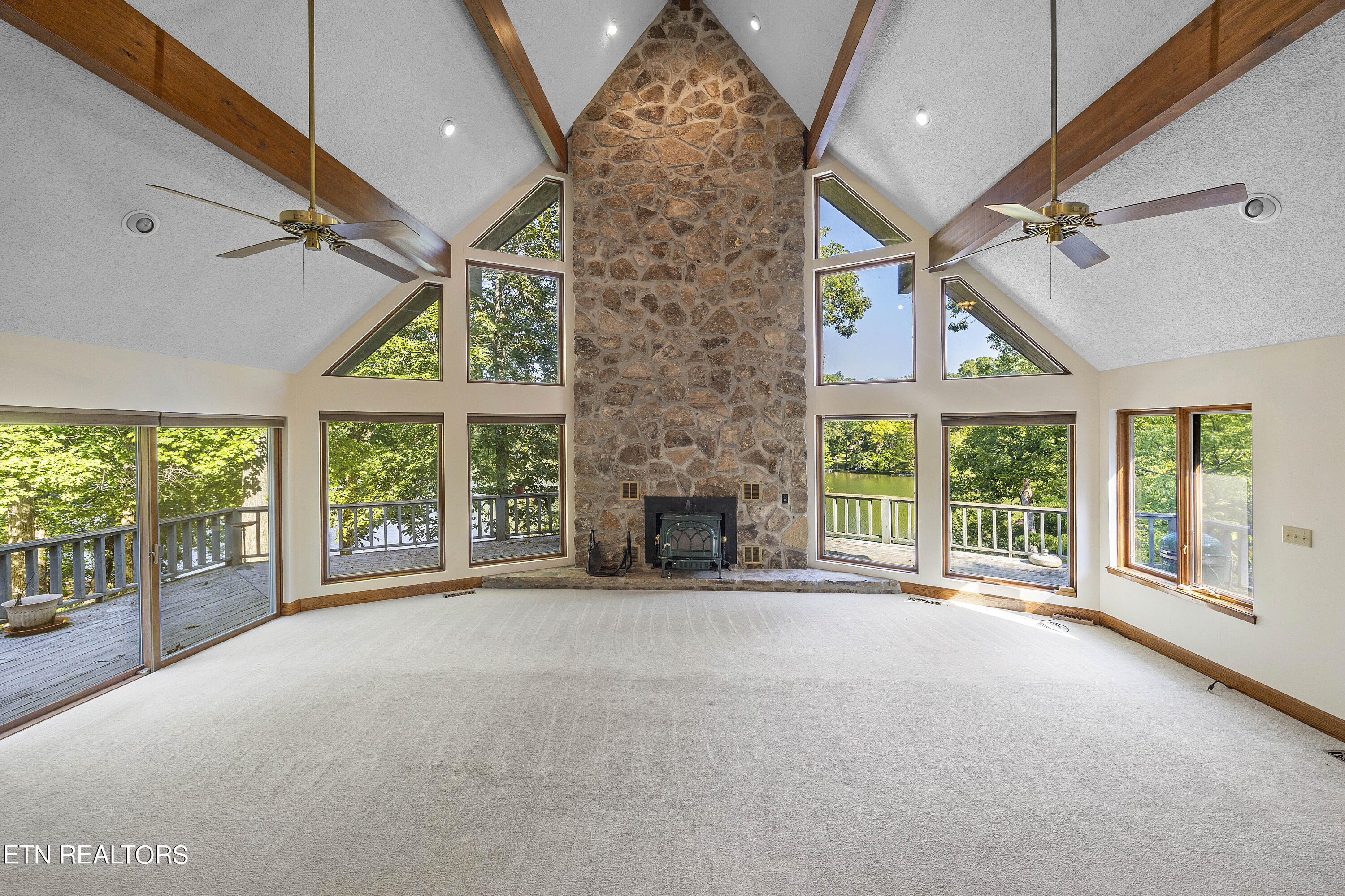 170 Bayview Drive Ten Mile TN 37880