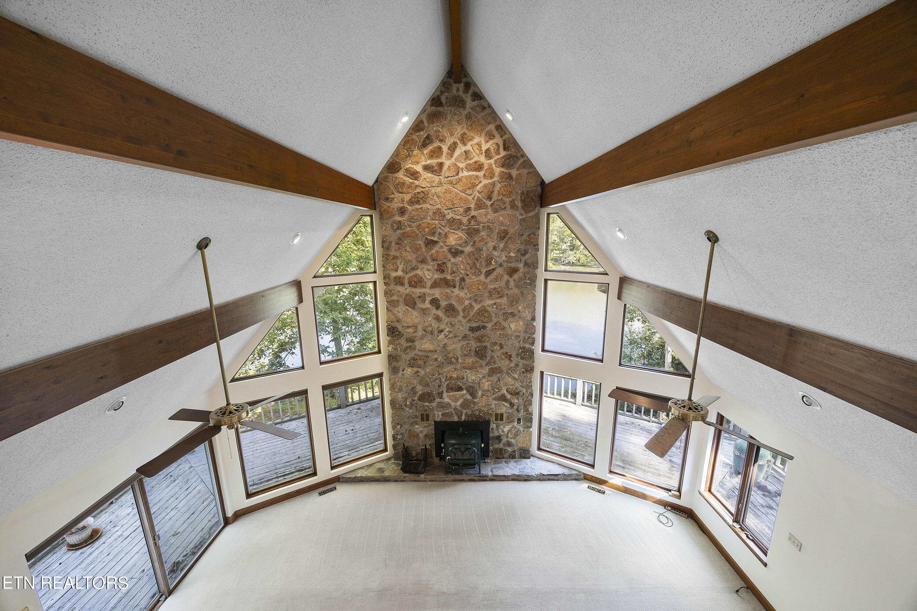 170 Bayview Drive Ten Mile TN 37880