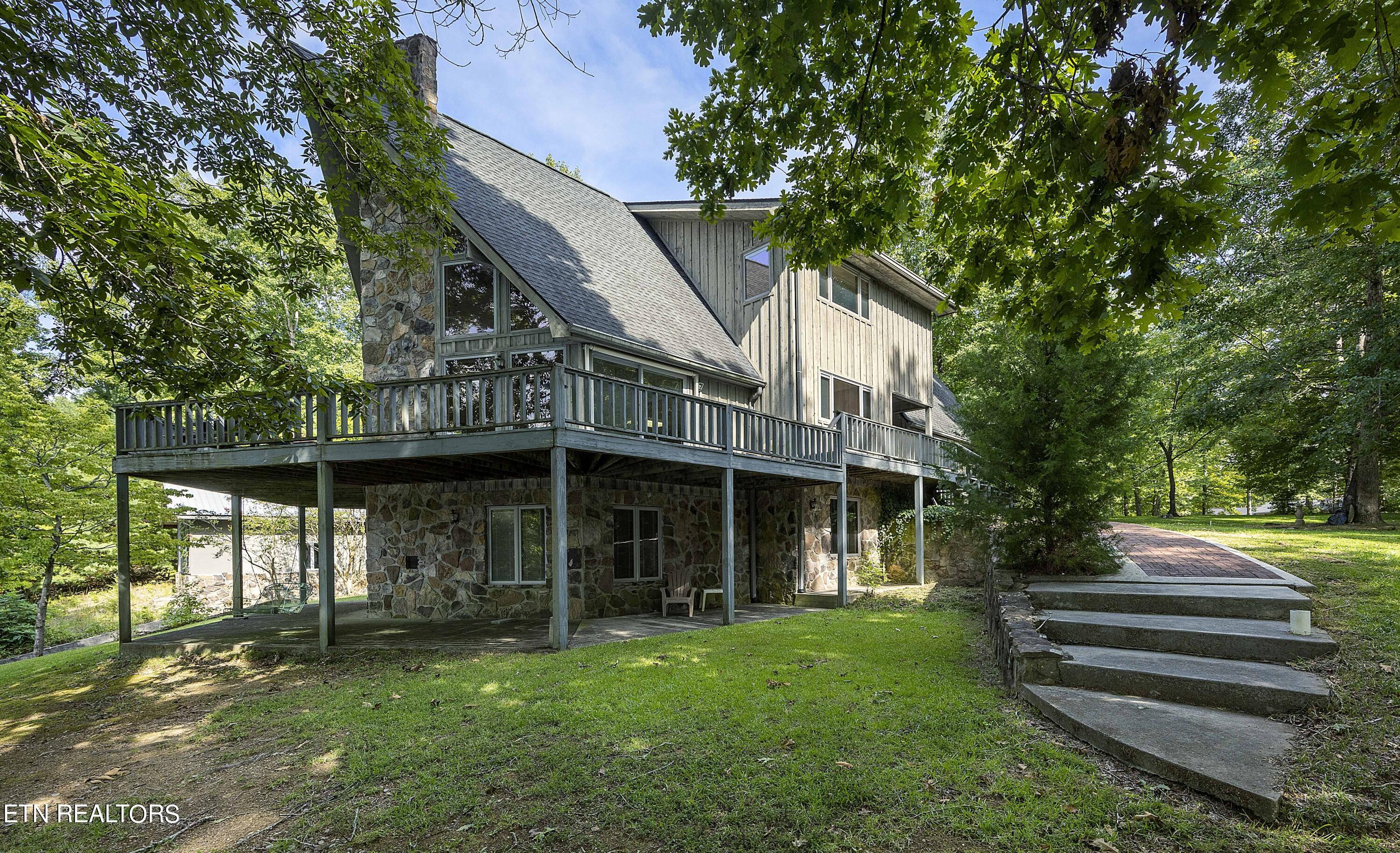 170 Bayview Drive Ten Mile TN 37880
