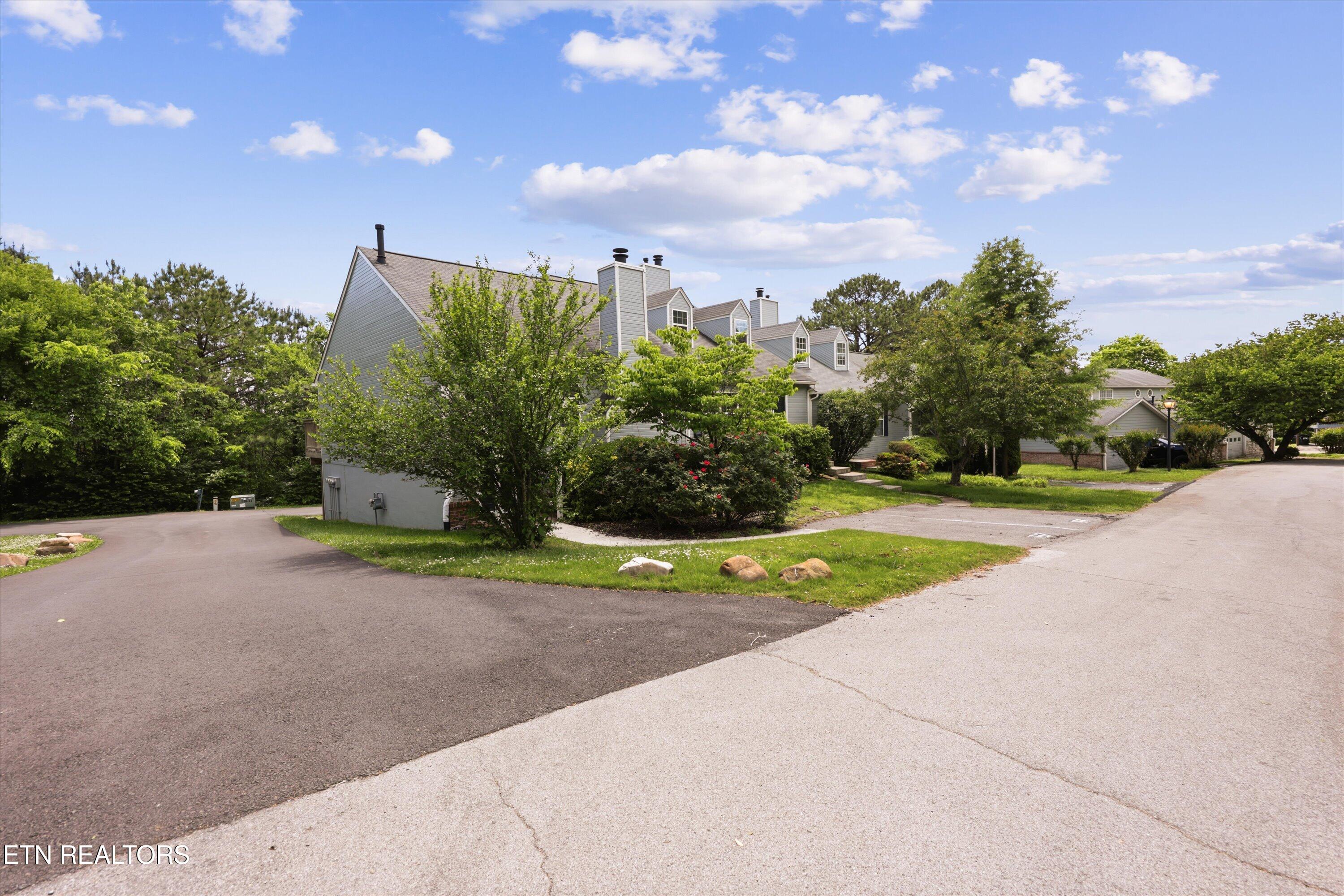 804 Olde Pioneer Trail Knoxville TN 37923