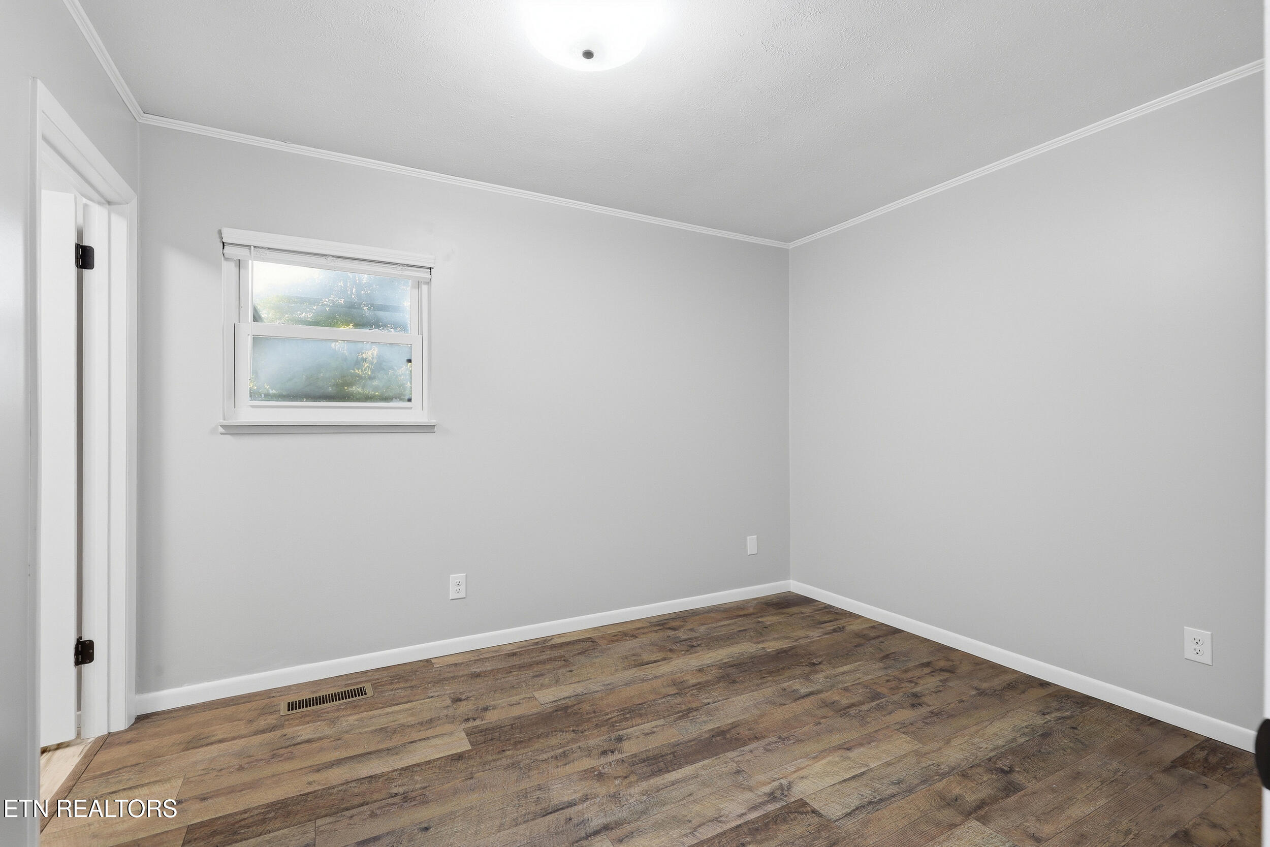 819 Rutledge Pike Blaine TN 37709
