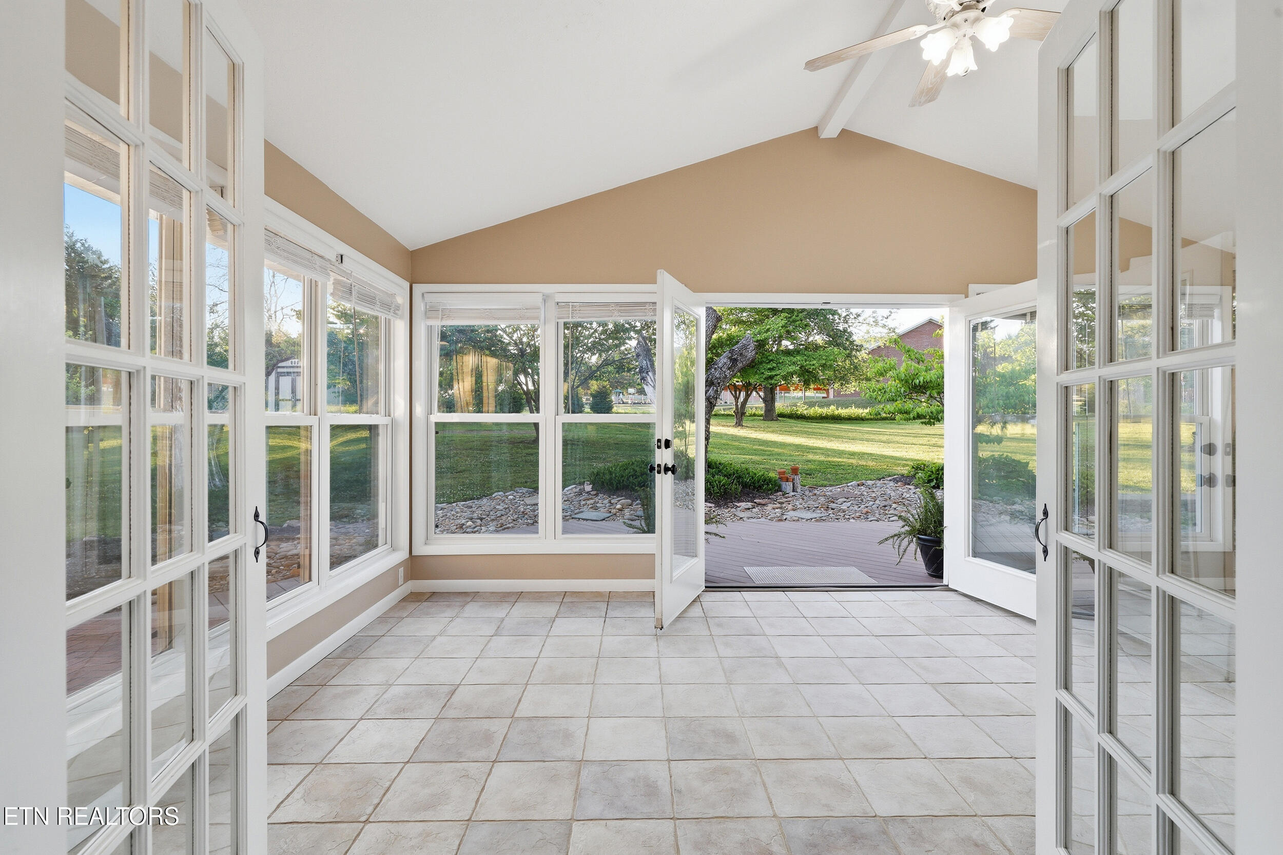 819 Rutledge Pike Blaine TN 37709