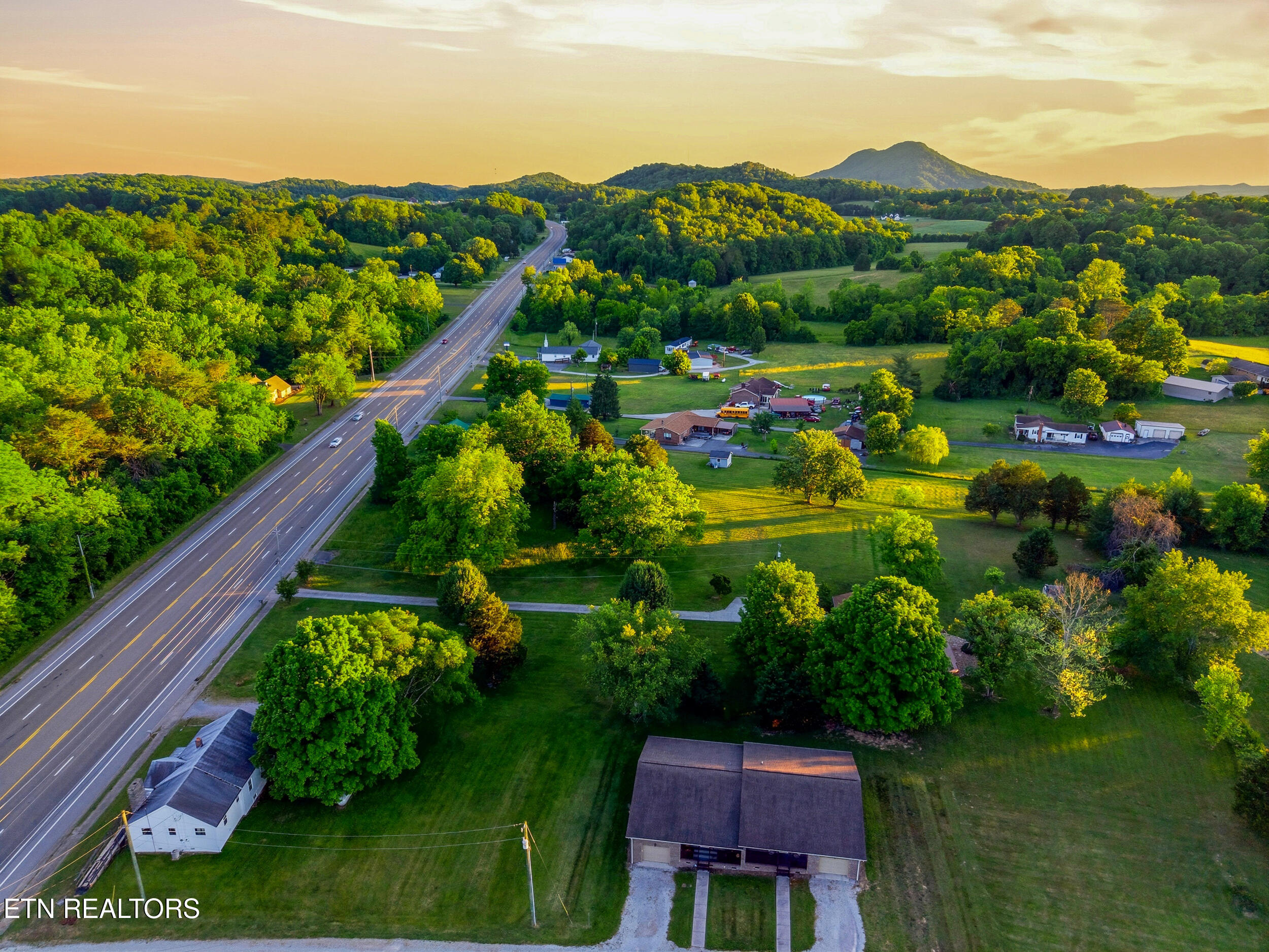 819 Rutledge Pike Blaine TN 37709