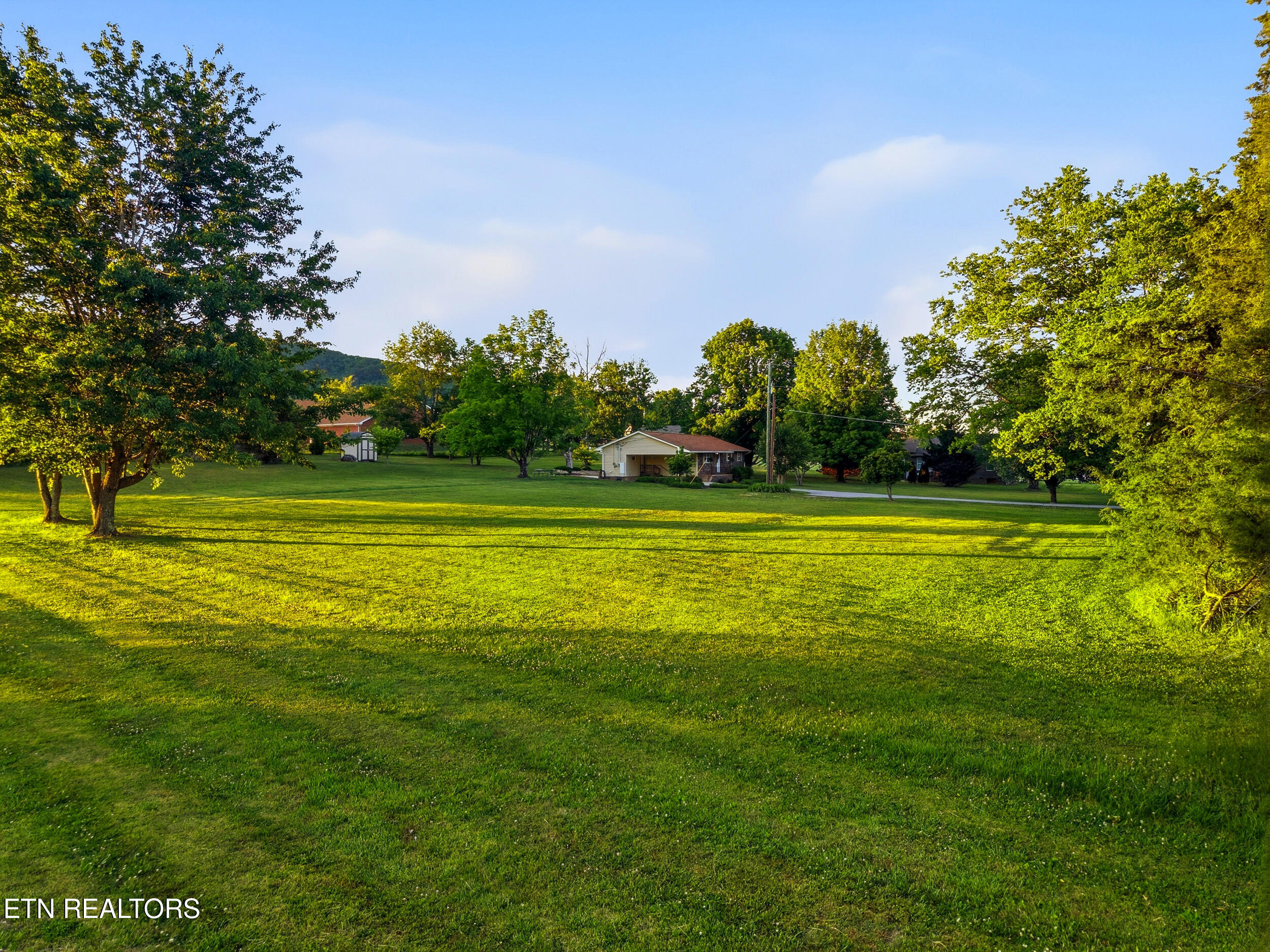 819 Rutledge Pike Blaine TN 37709