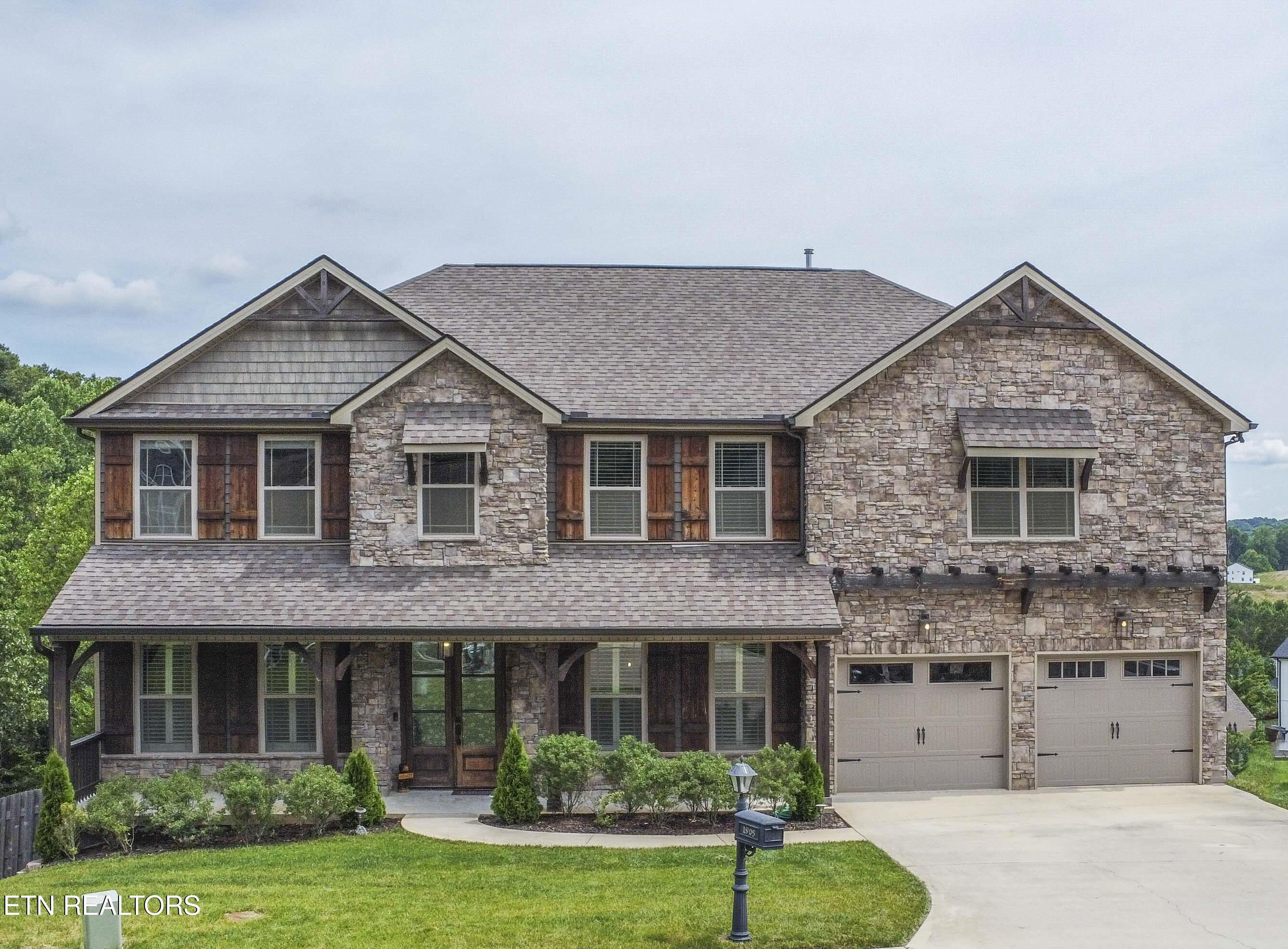 1905 Highlands Ridge Lane Knoxville TN 37932