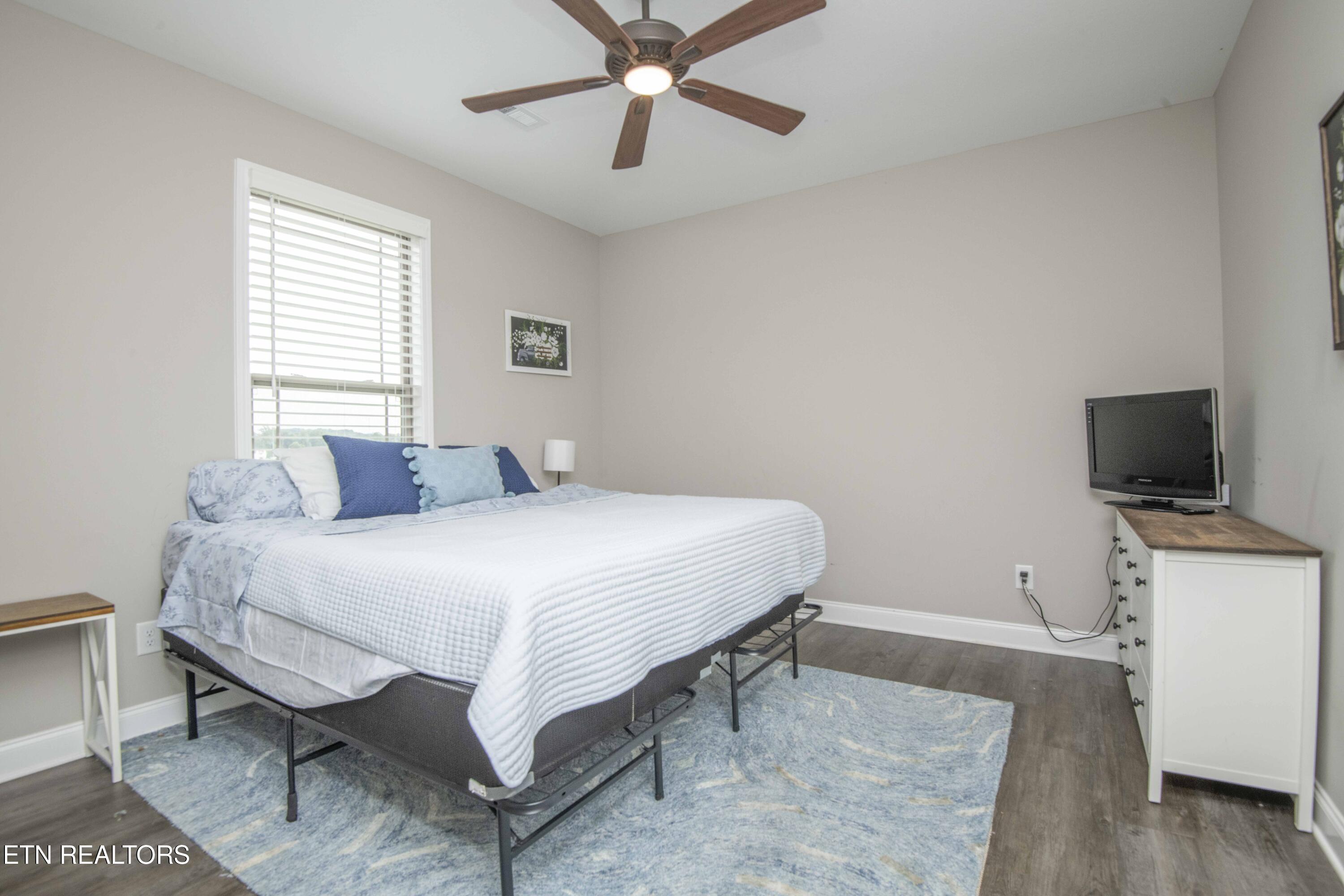 1905 Highlands Ridge Lane Knoxville TN 37932