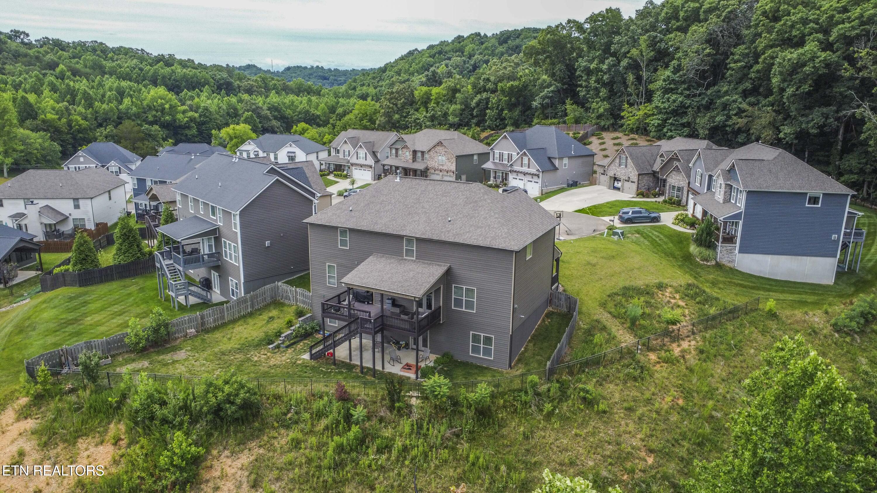 1905 Highlands Ridge Lane Knoxville TN 37932