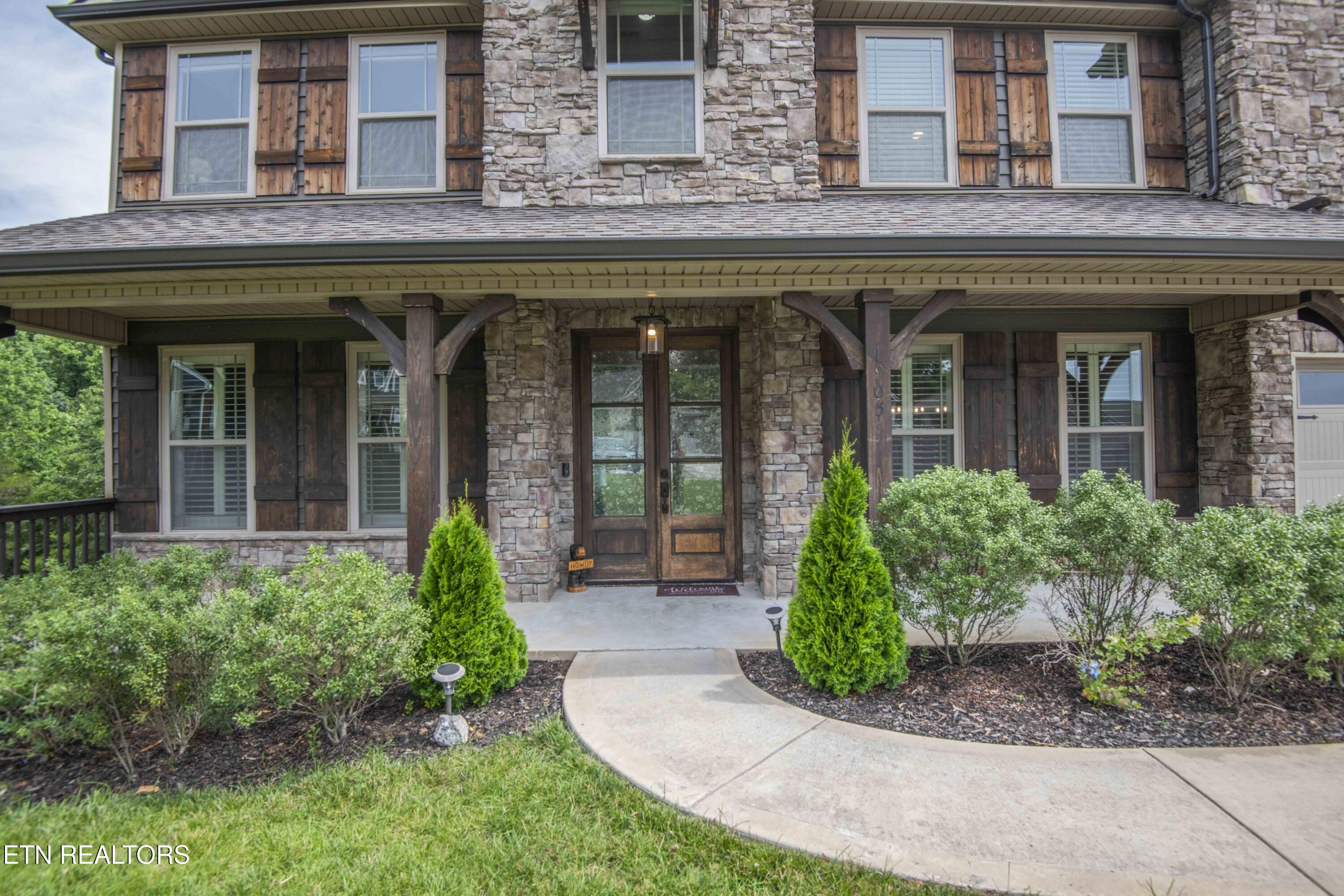 1905 Highlands Ridge Lane Knoxville TN 37932