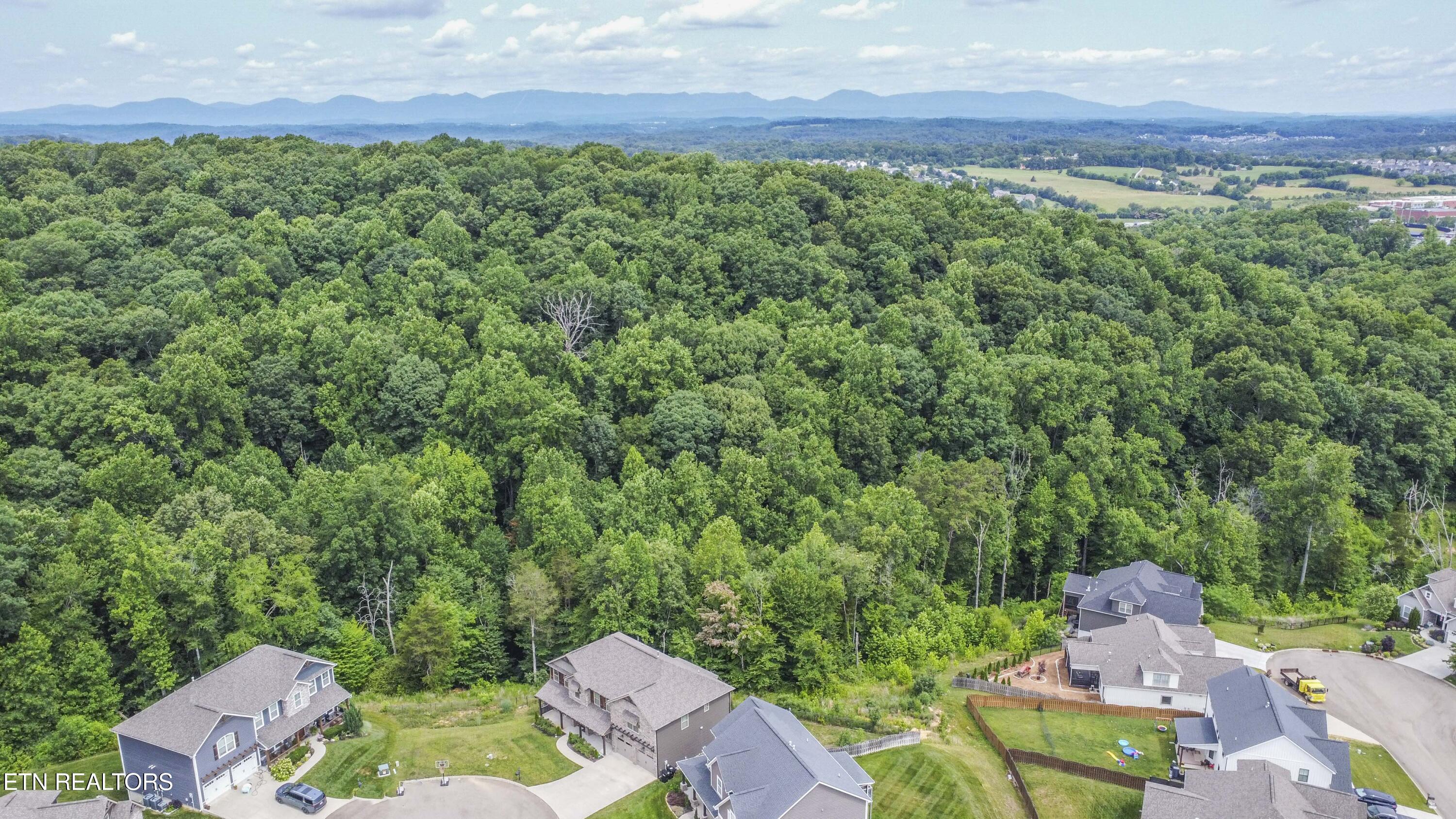 1905 Highlands Ridge Lane Knoxville TN 37932