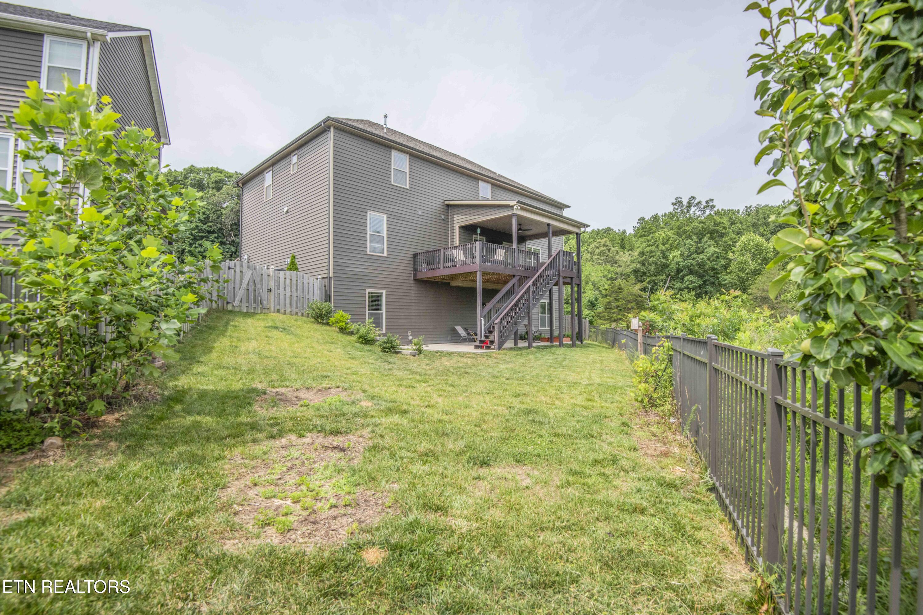 1905 Highlands Ridge Lane Knoxville TN 37932