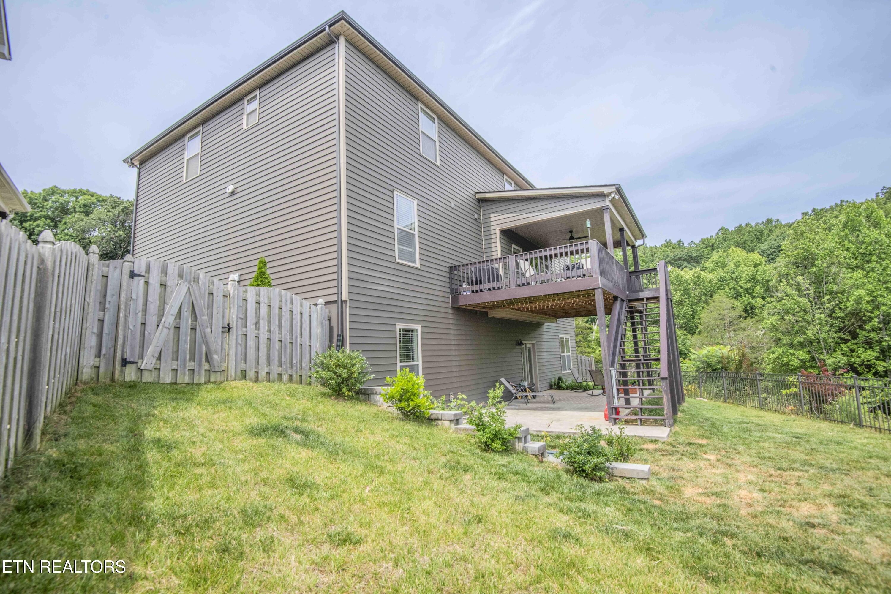 1905 Highlands Ridge Lane Knoxville TN 37932