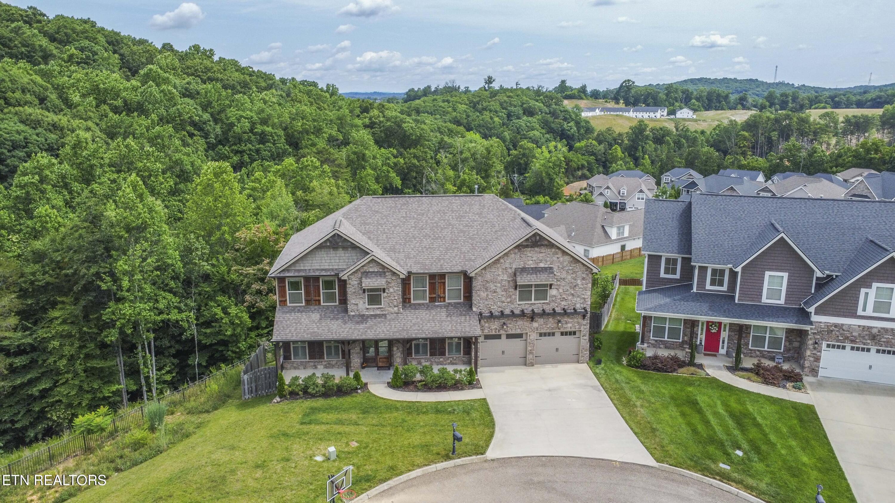 1905 Highlands Ridge Lane Knoxville TN 37932