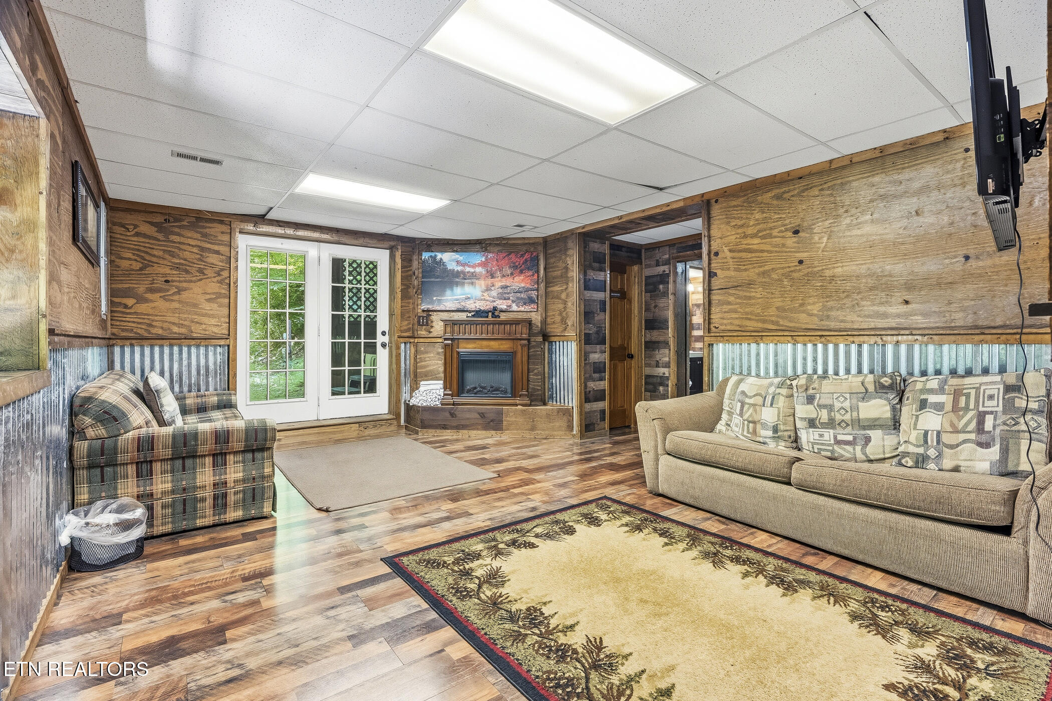 2685 S Clear Fork Road Sevierville TN 37862