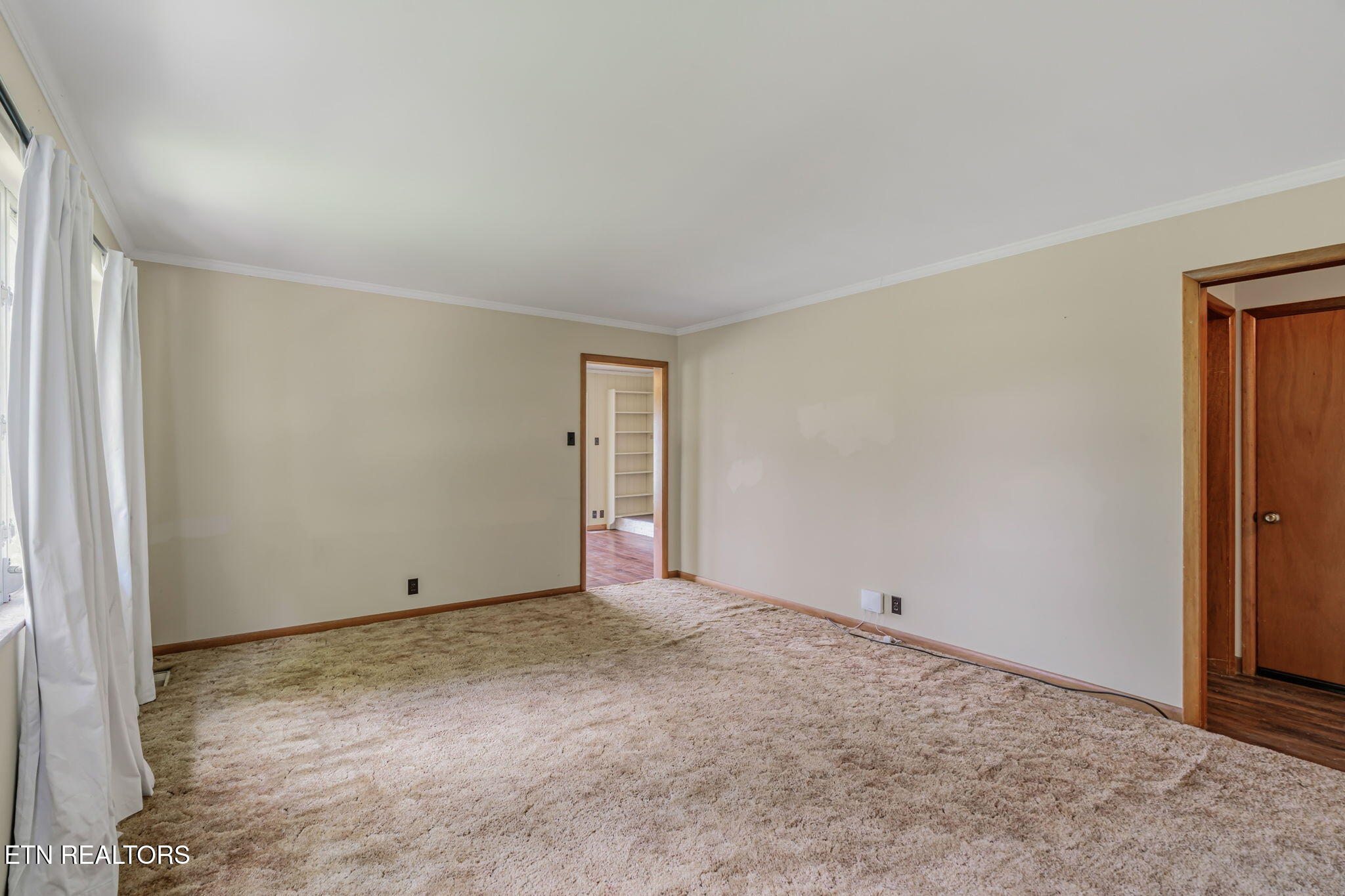 1812 E Governor John Sevier Highway Knoxville TN 37920