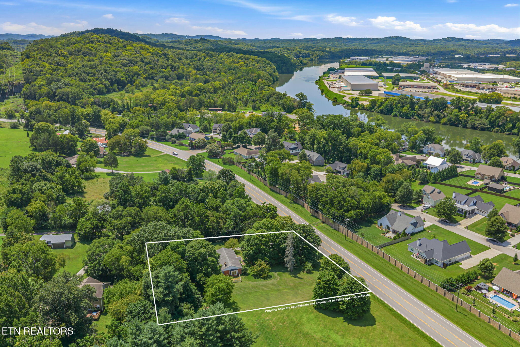 1812 E Governor John Sevier Highway Knoxville TN 37920