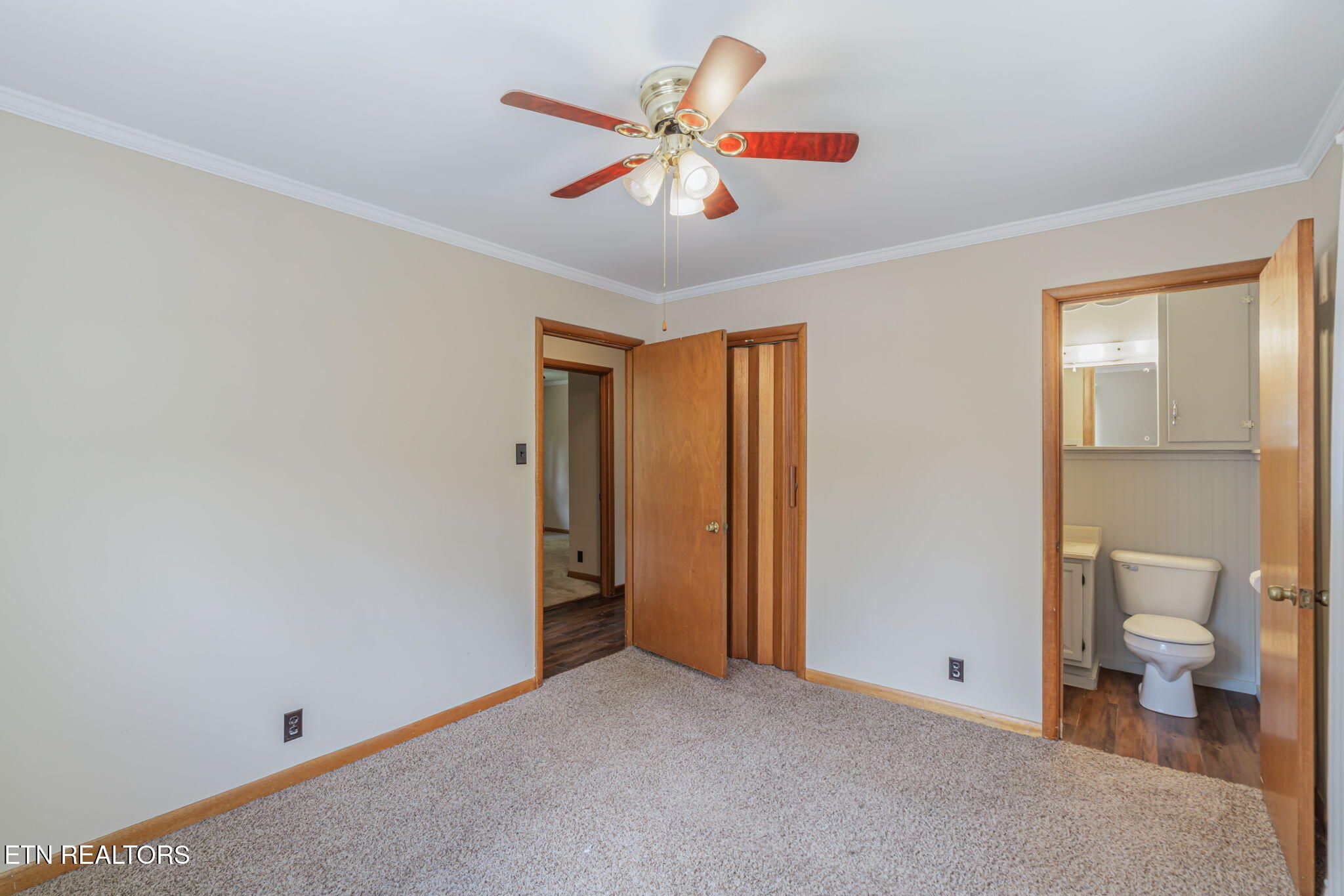 1812 E Governor John Sevier Highway Knoxville TN 37920