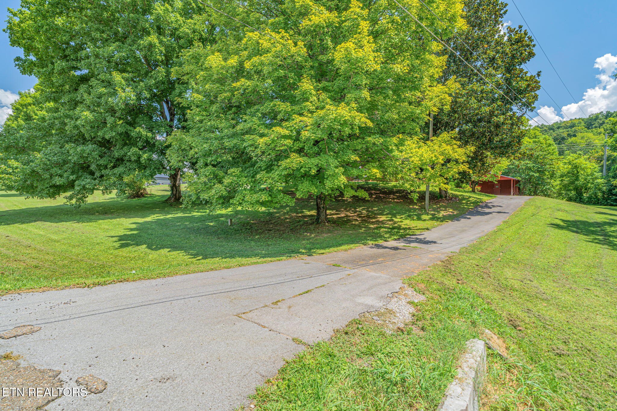 1812 E Governor John Sevier Highway Knoxville TN 37920