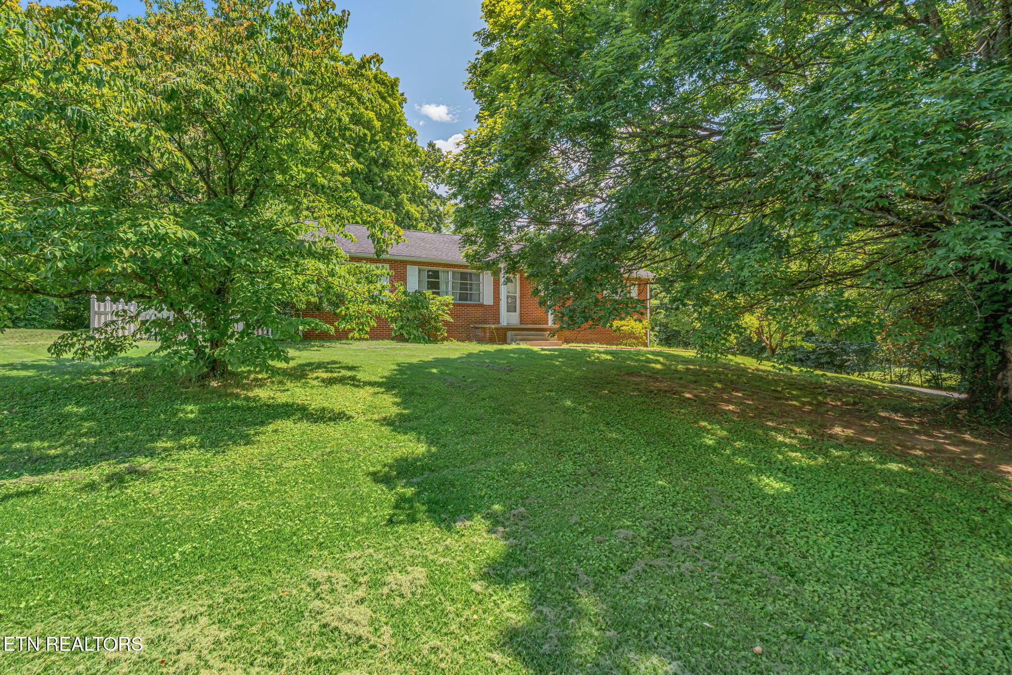 1812 E Governor John Sevier Highway Knoxville TN 37920