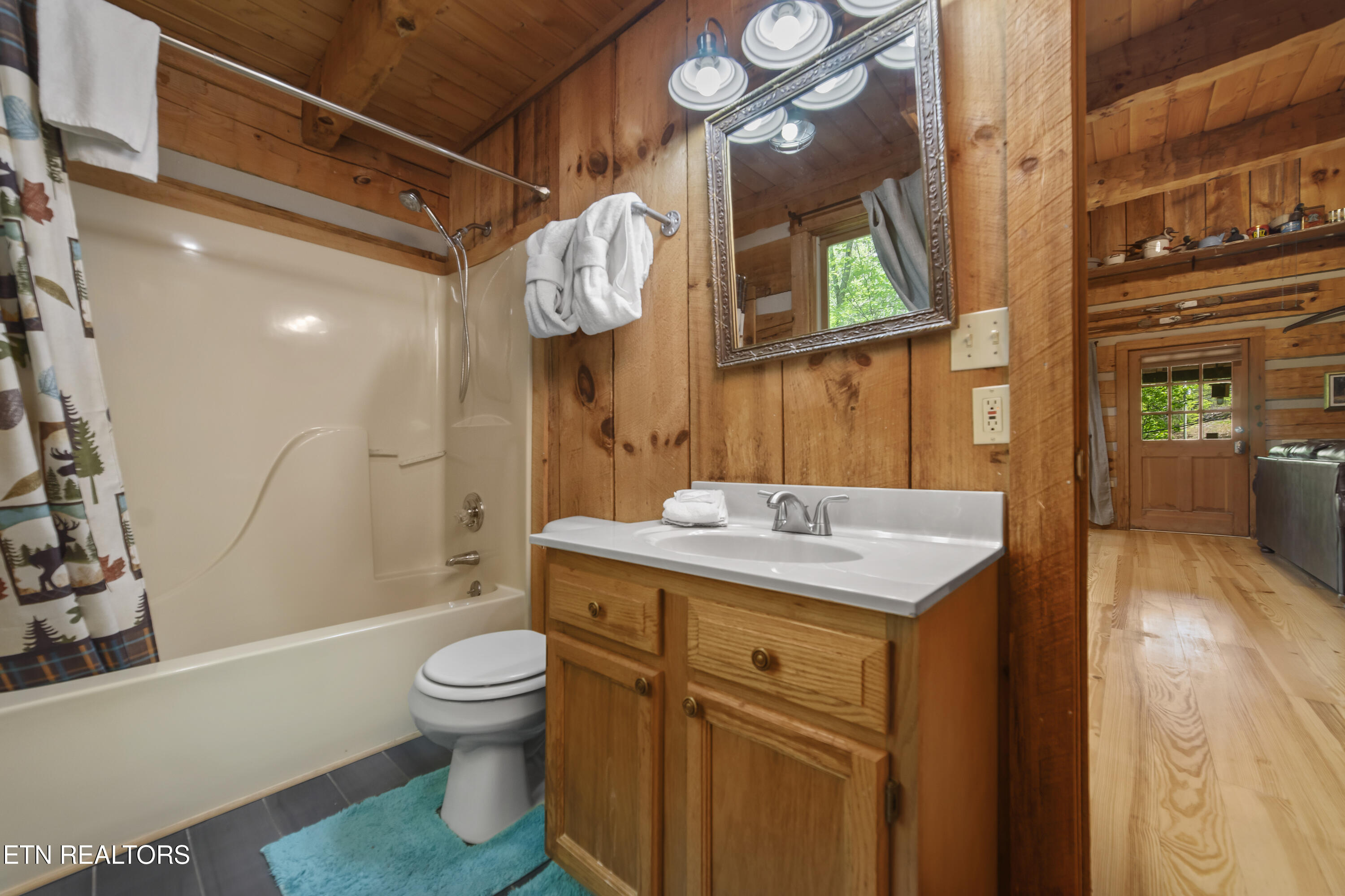 3426 Twin City Way Sevierville TN 37863