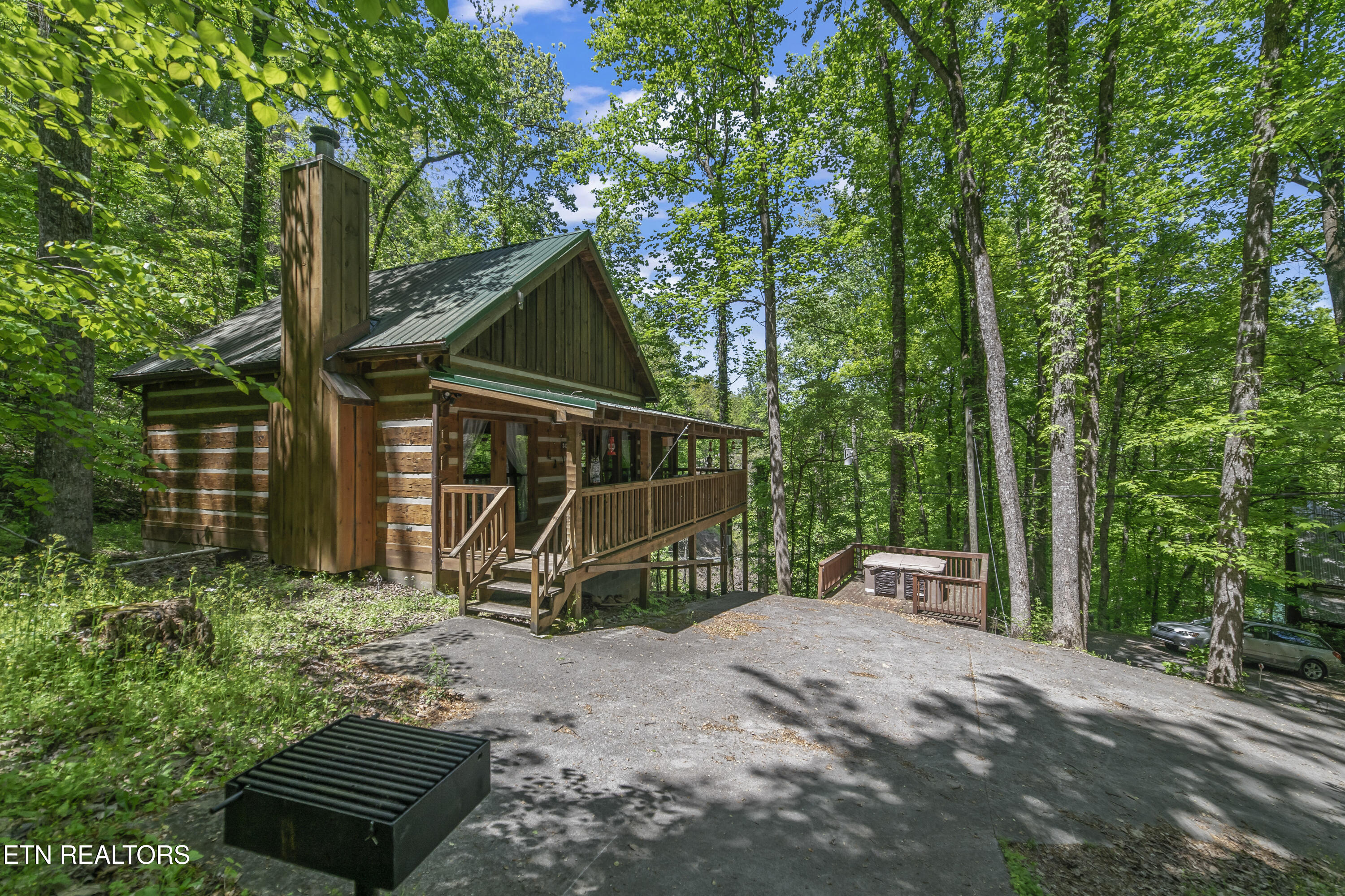 3426 Twin City Way Sevierville TN 37863