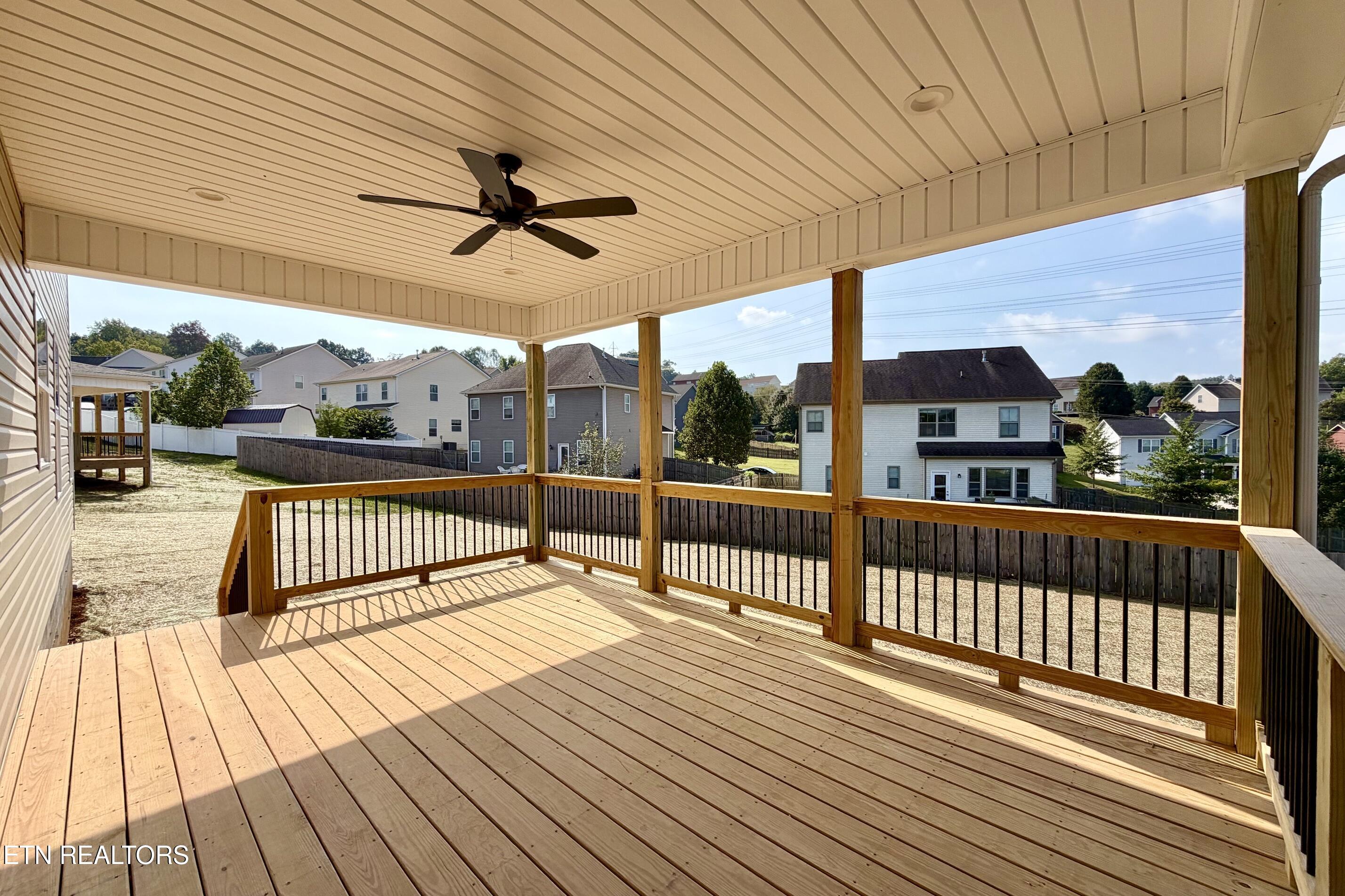 8906 Queensdale Lane Knoxville TN 37924