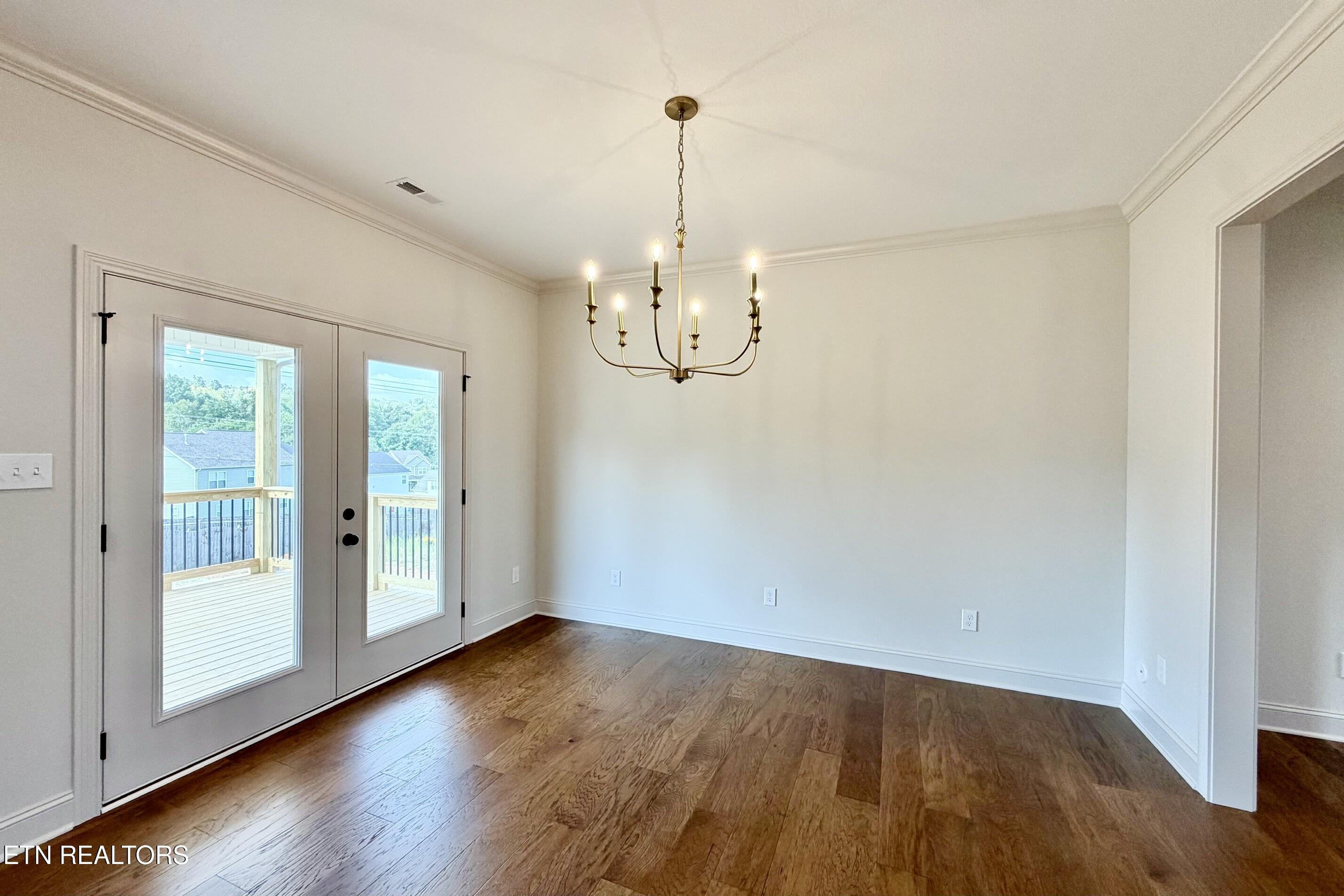 8906 Queensdale Lane Knoxville TN 37924