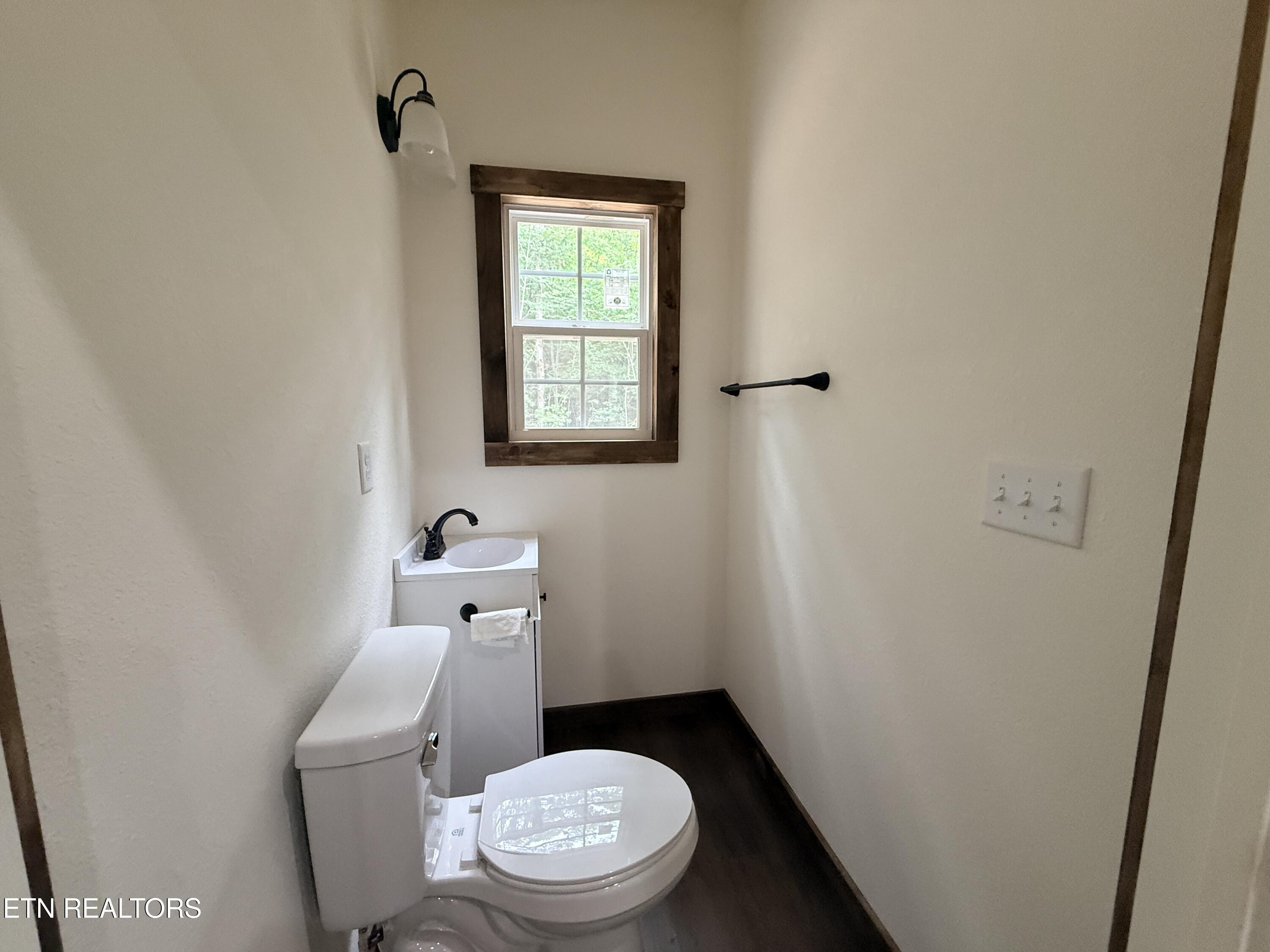 831 Remington Road Jamestown TN 38556
