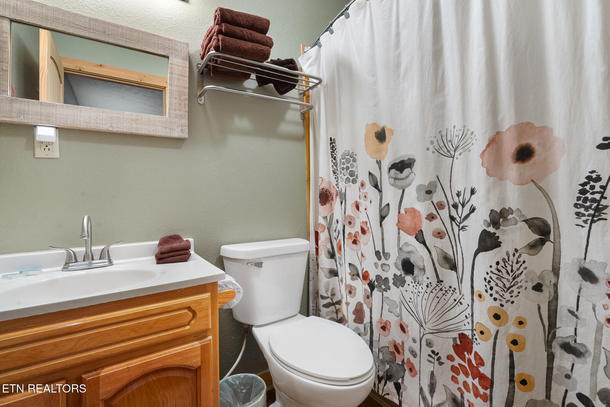 2230 Cove Creek Drive Sevierville TN 37862