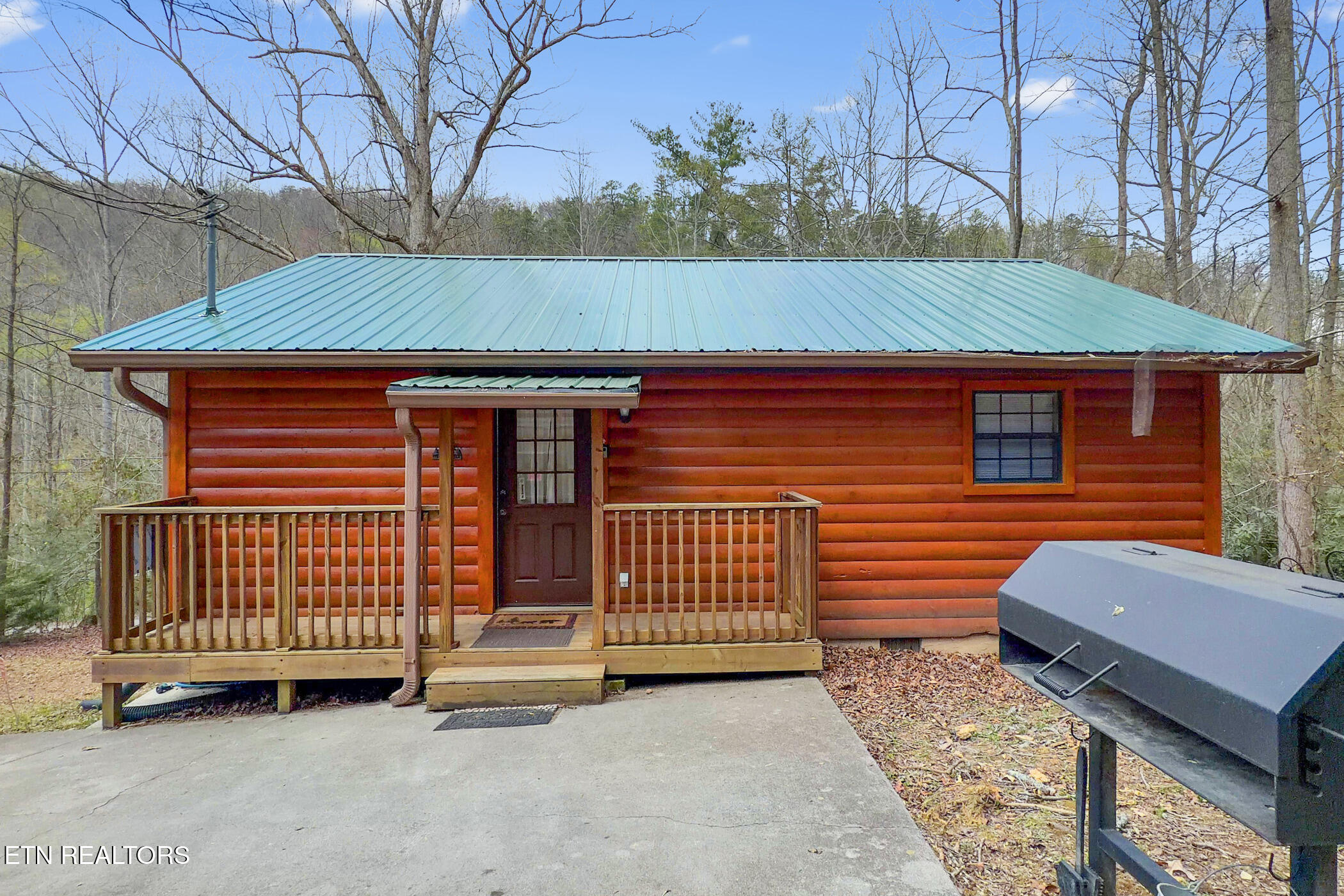 2230 Cove Creek Drive Sevierville TN 37862