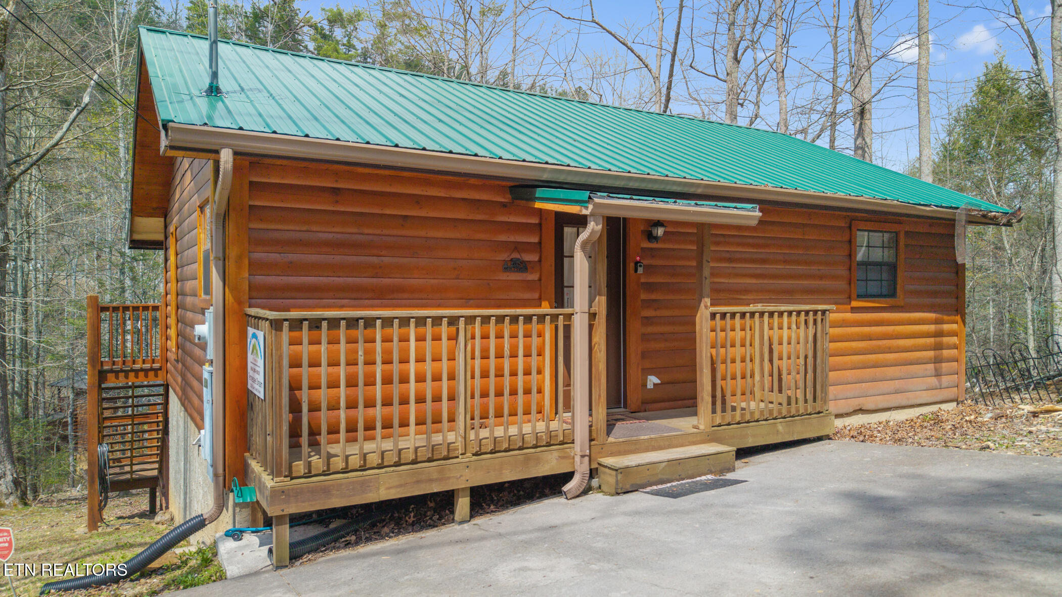 2230 Cove Creek Drive Sevierville TN 37862