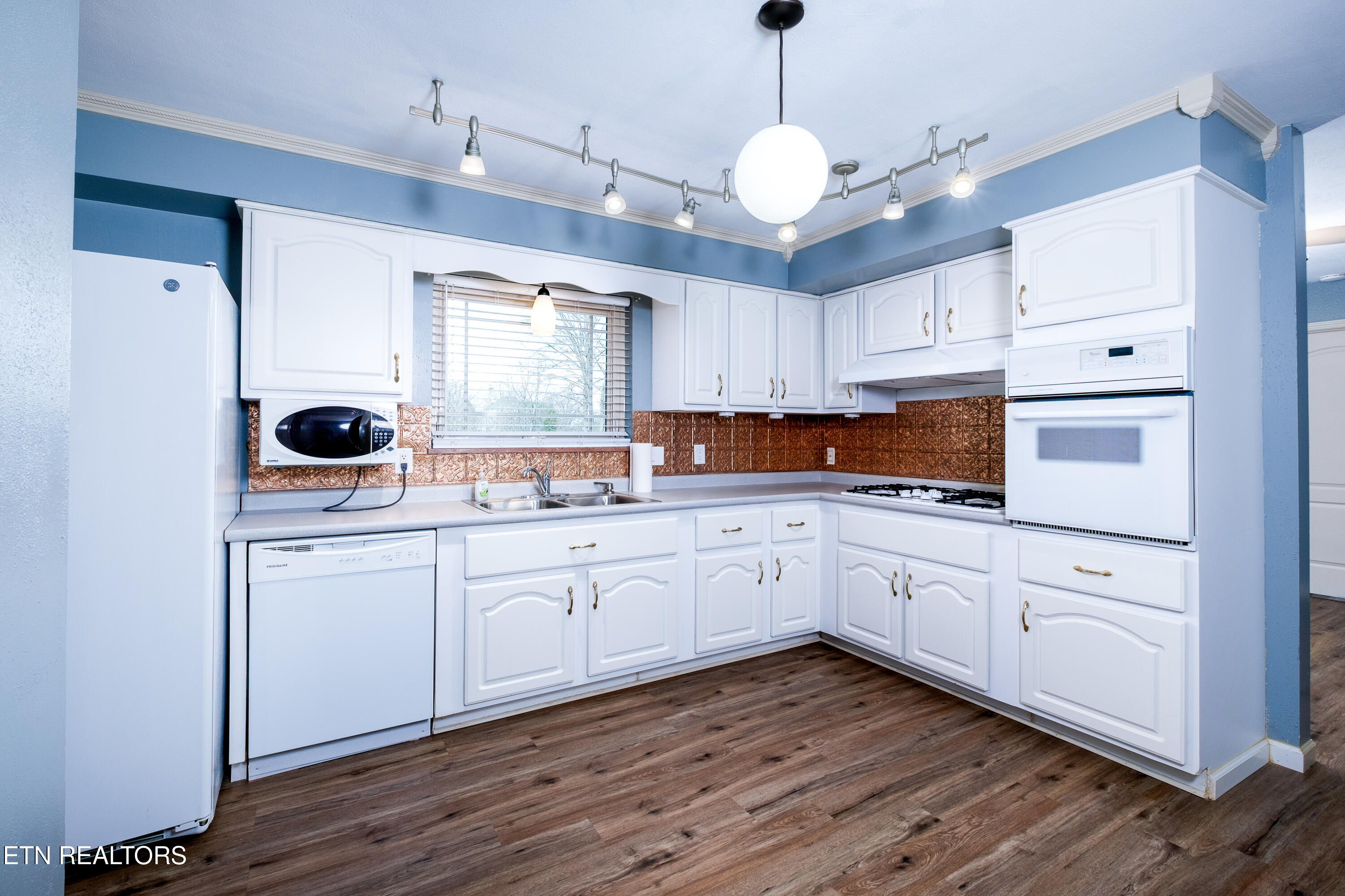 1821 Russell Street Morristown TN 37813