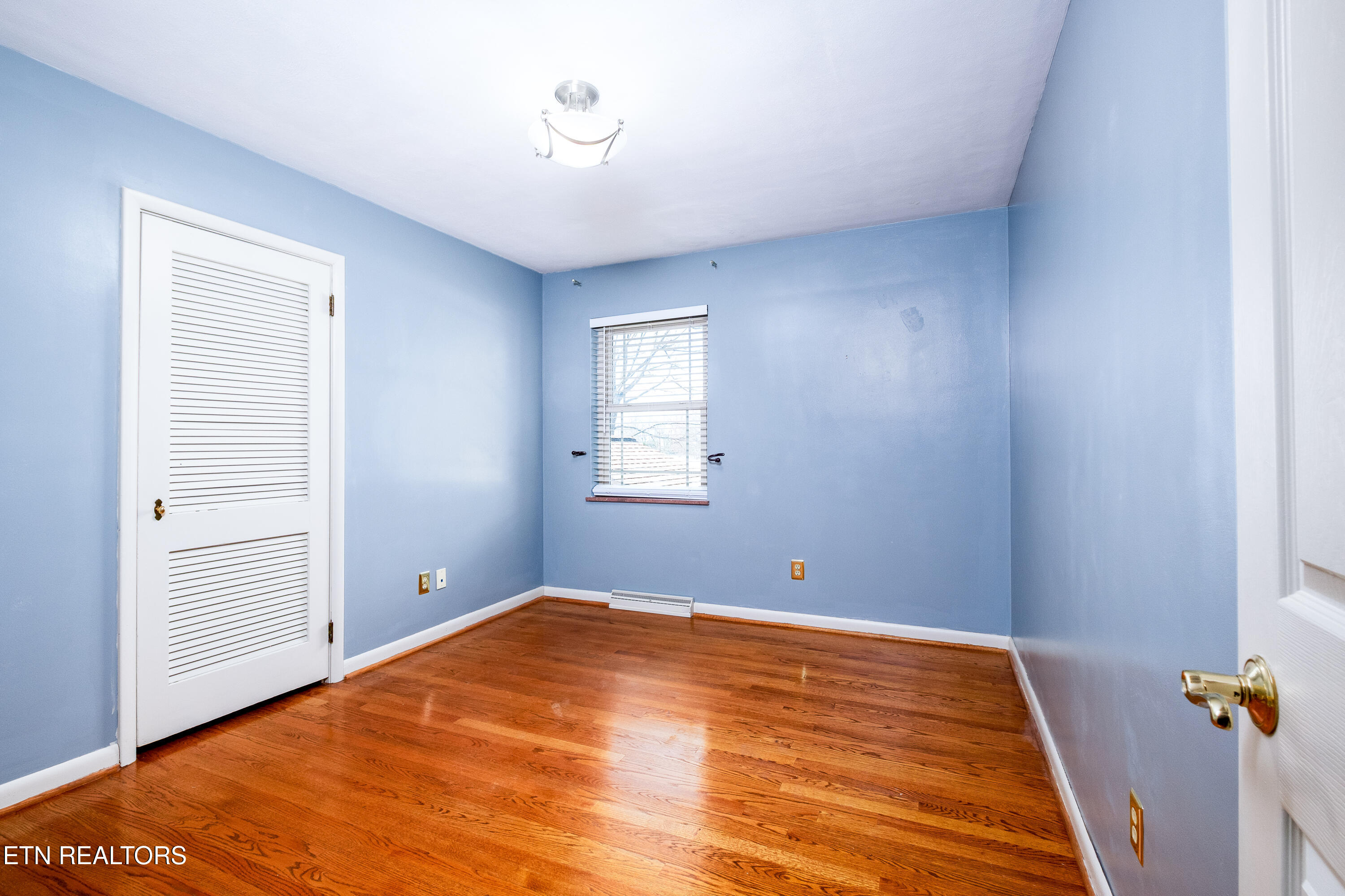 1821 Russell Street Morristown TN 37813