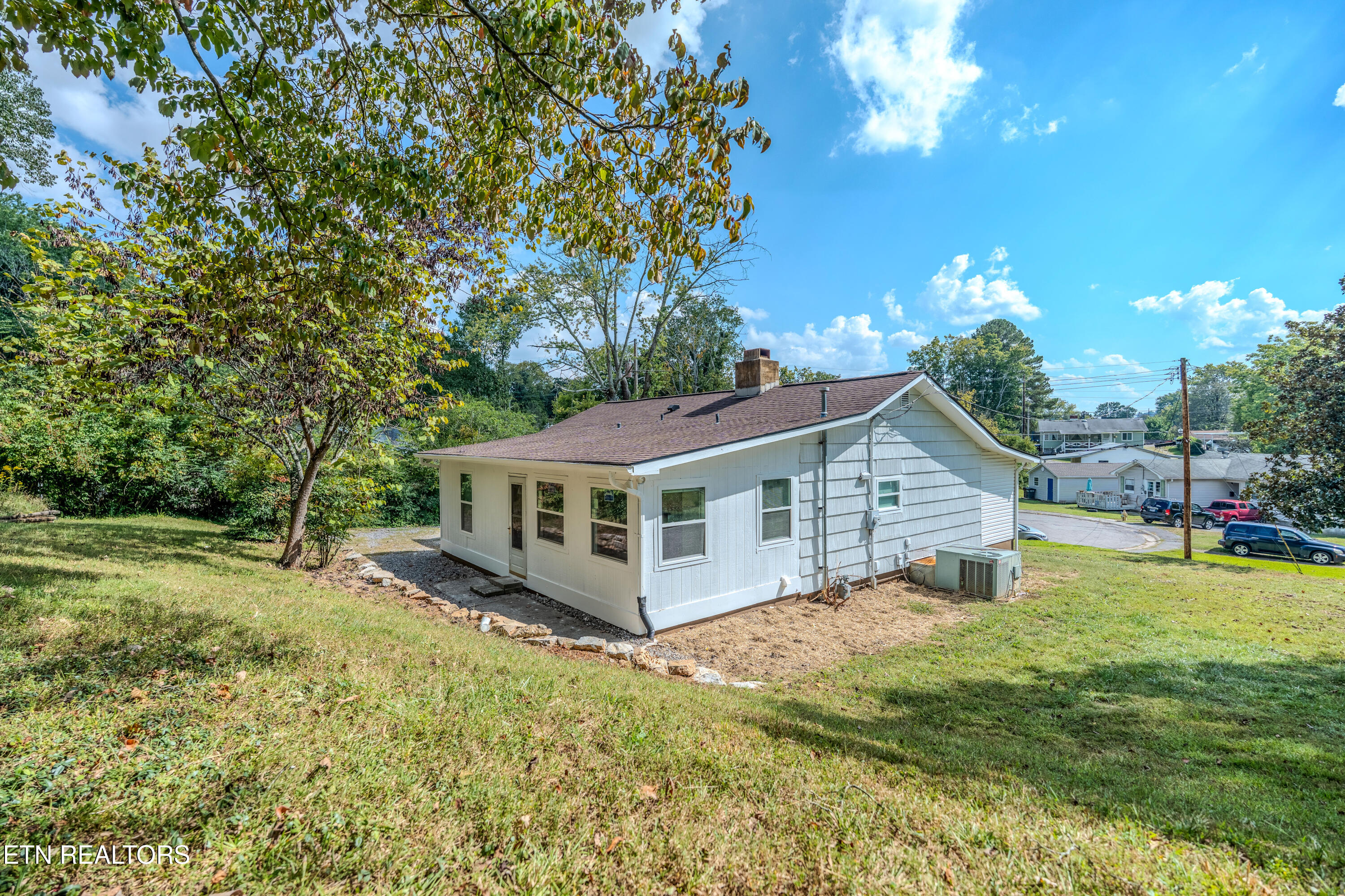 110 Paoli Lane Oak Ridge TN 37830
