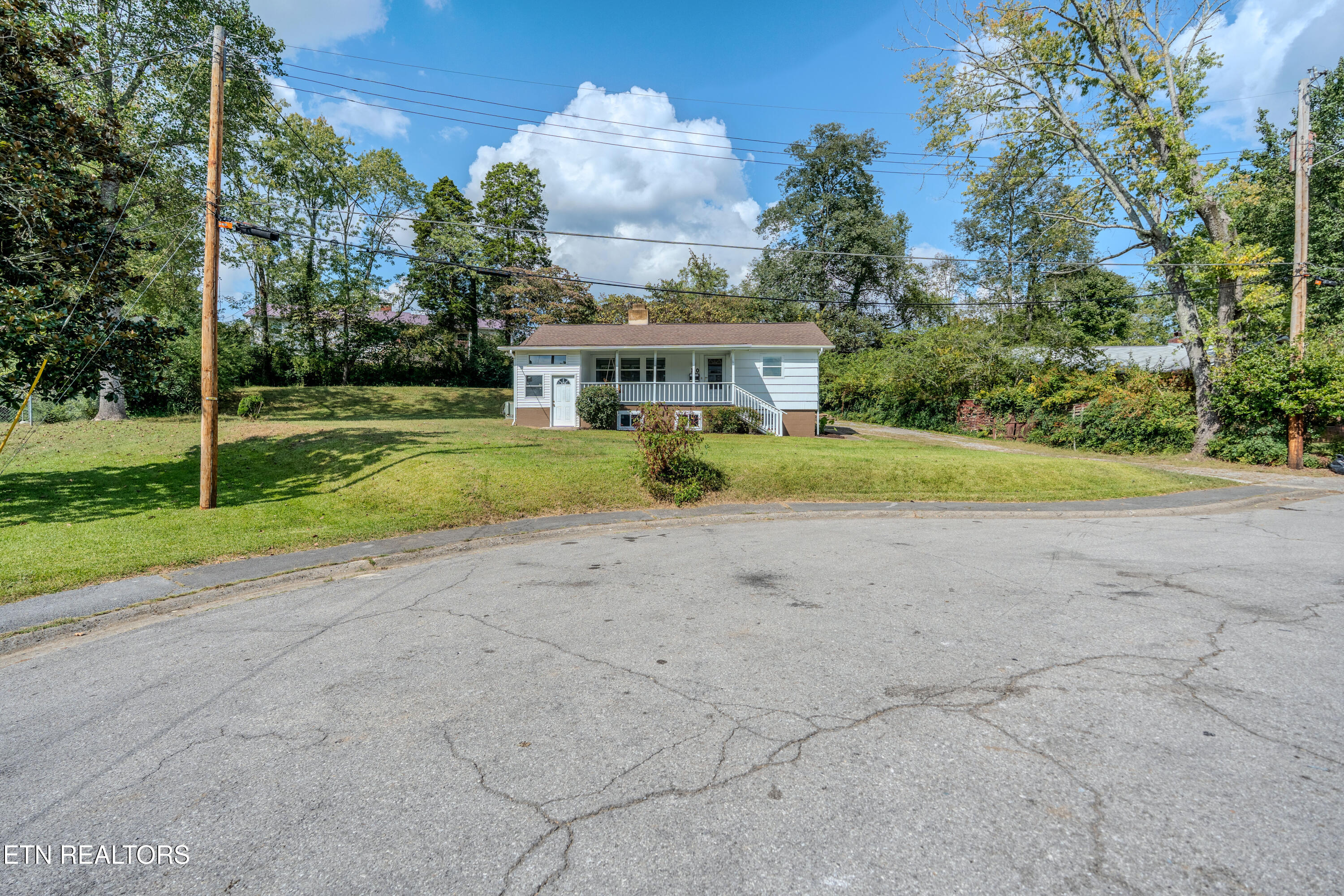 110 Paoli Lane Oak Ridge TN 37830