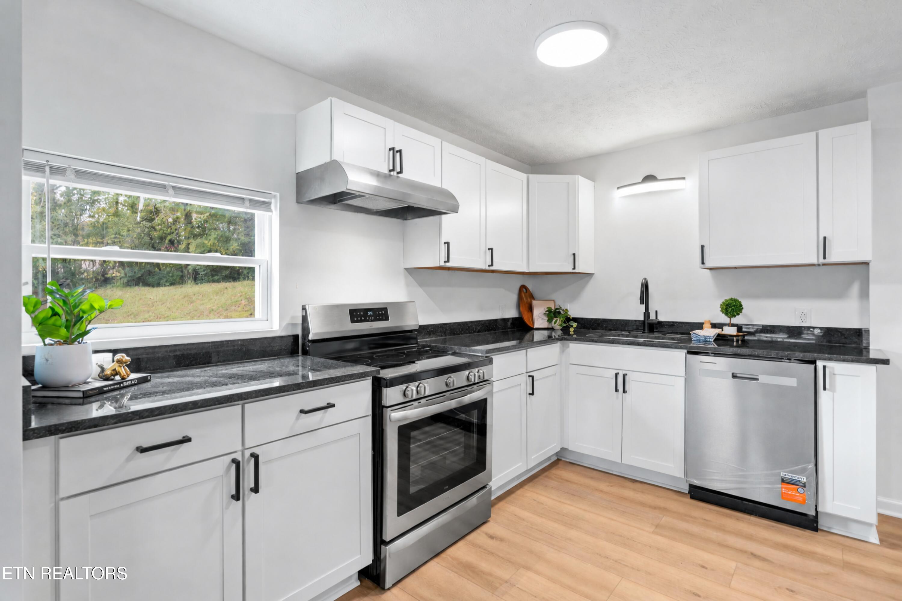 110 Paoli Lane Oak Ridge TN 37830