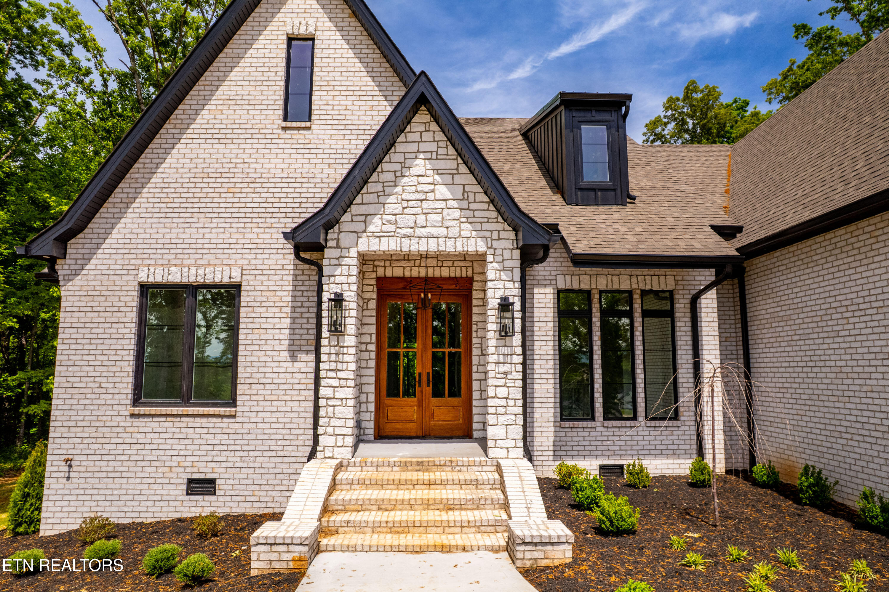 1221 Kellys View Drive Greenback TN 37742