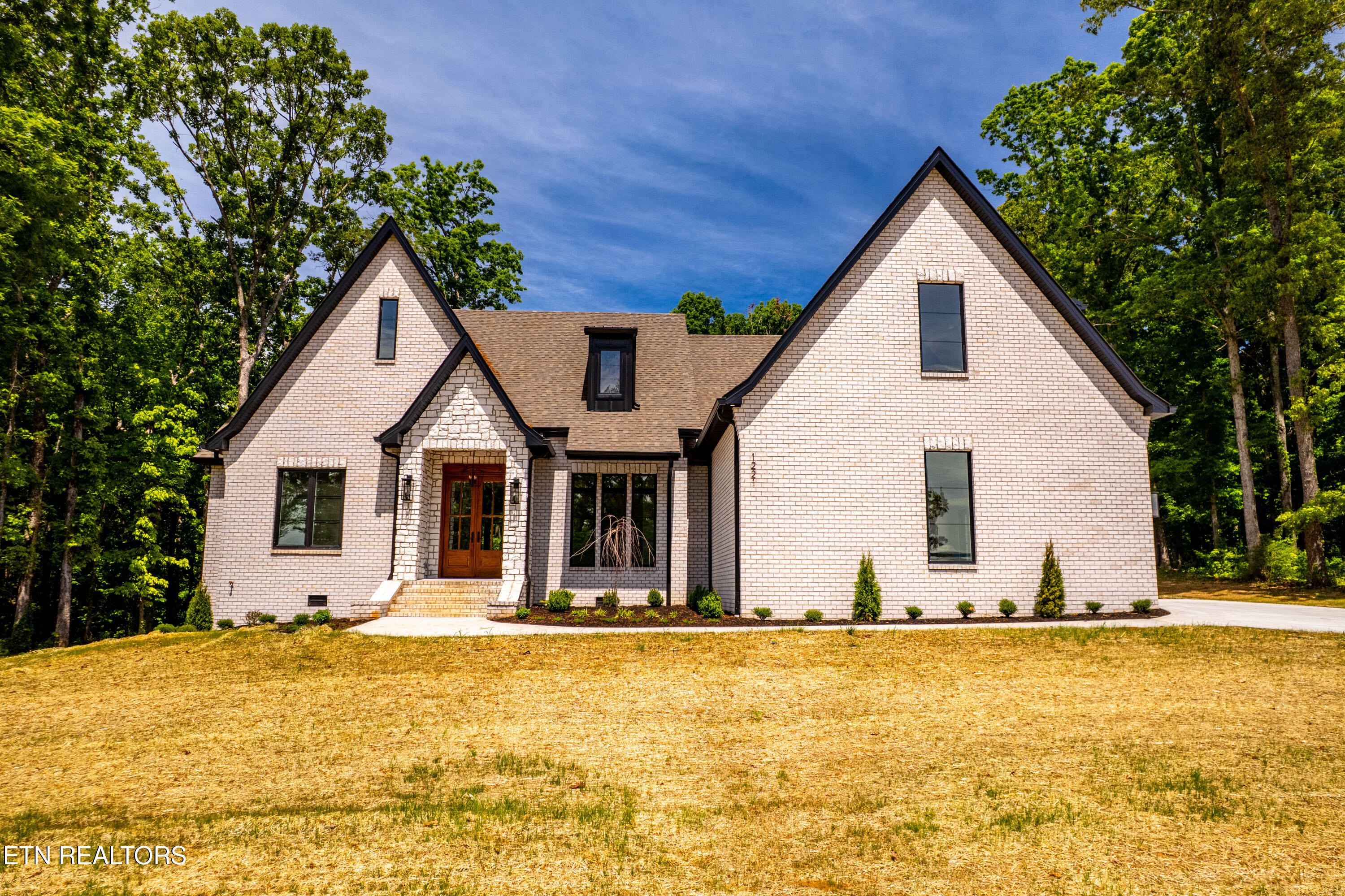 1221 Kellys View Drive Greenback TN 37742