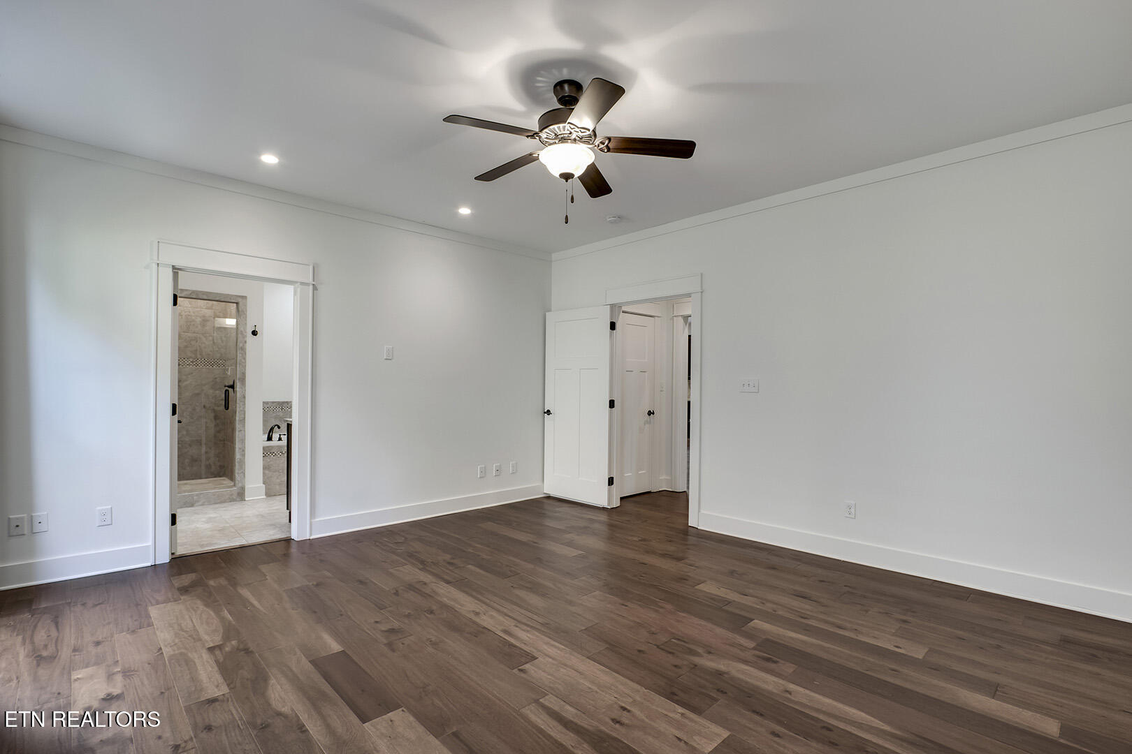 484 Bobcat Run Drive Loudon TN 37774