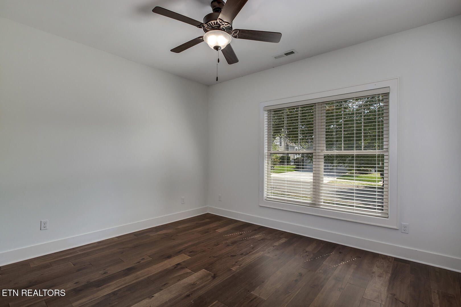 484 Bobcat Run Drive Loudon TN 37774