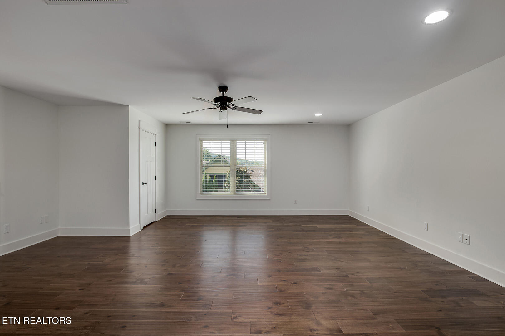 484 Bobcat Run Drive Loudon TN 37774