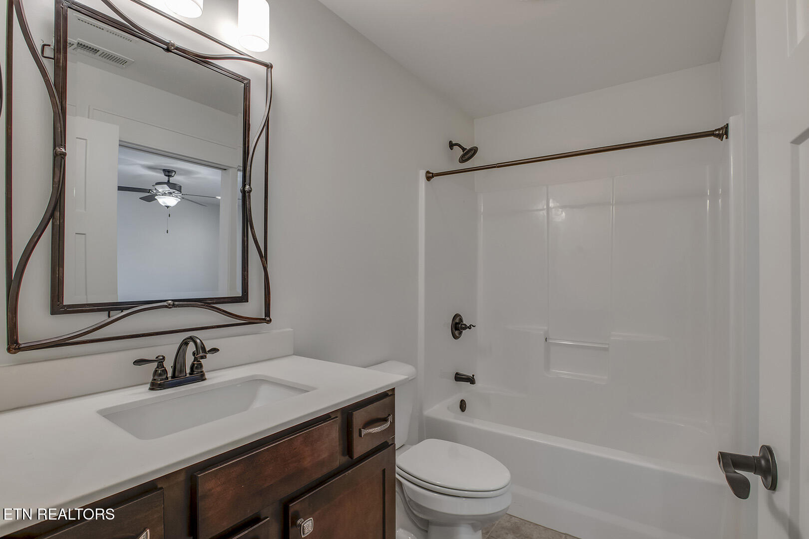 484 Bobcat Run Drive Loudon TN 37774